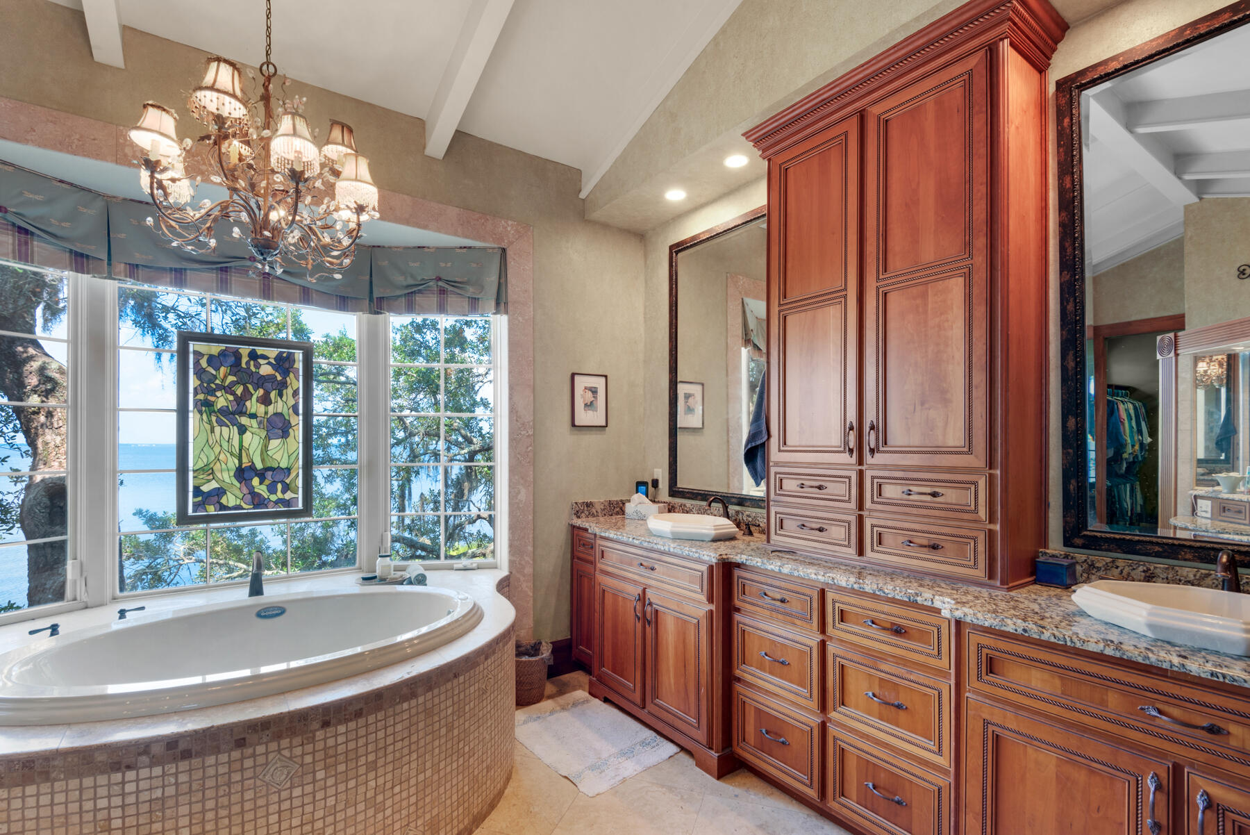 HATCHEE SHORES - Residential