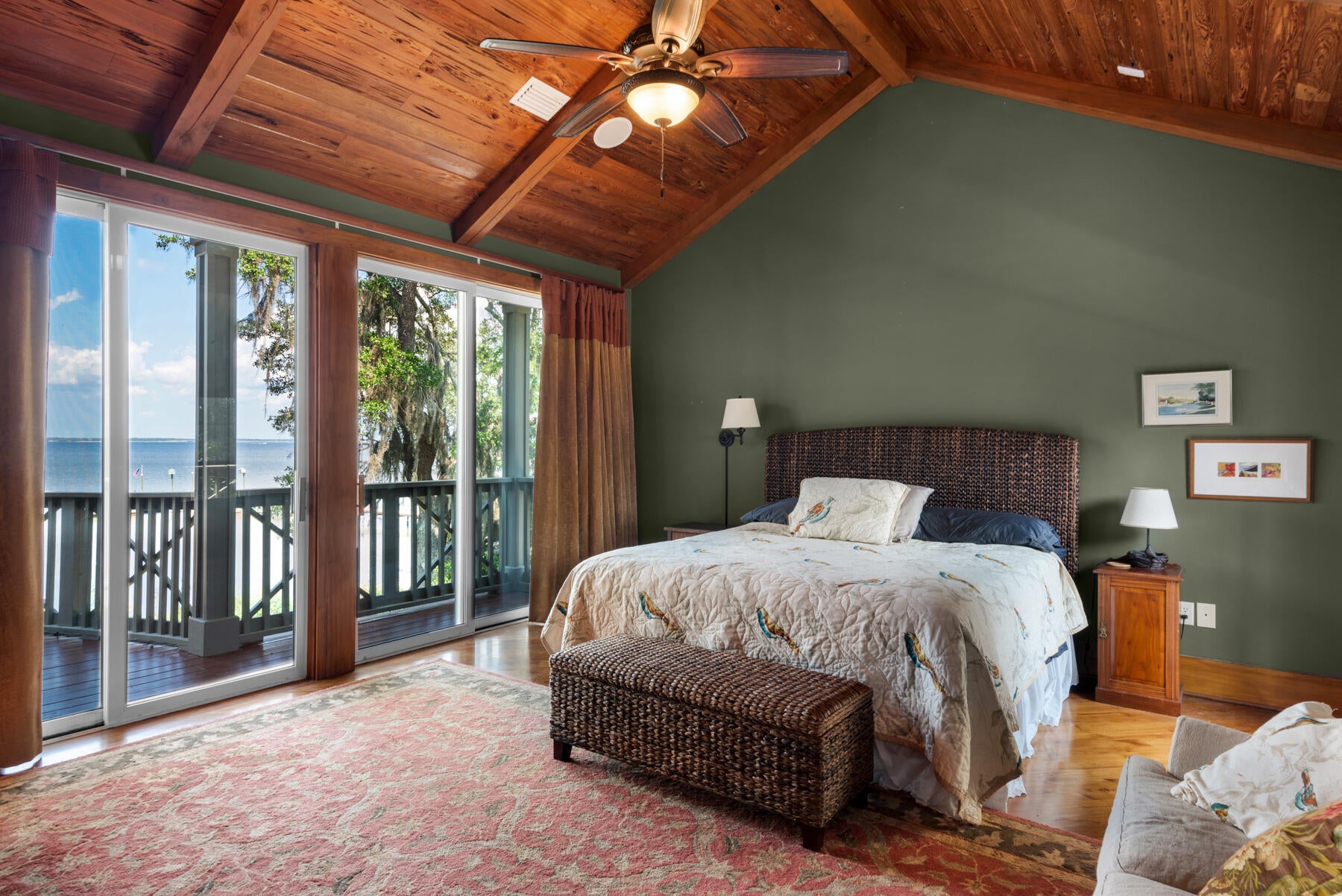 HATCHEE SHORES - Residential