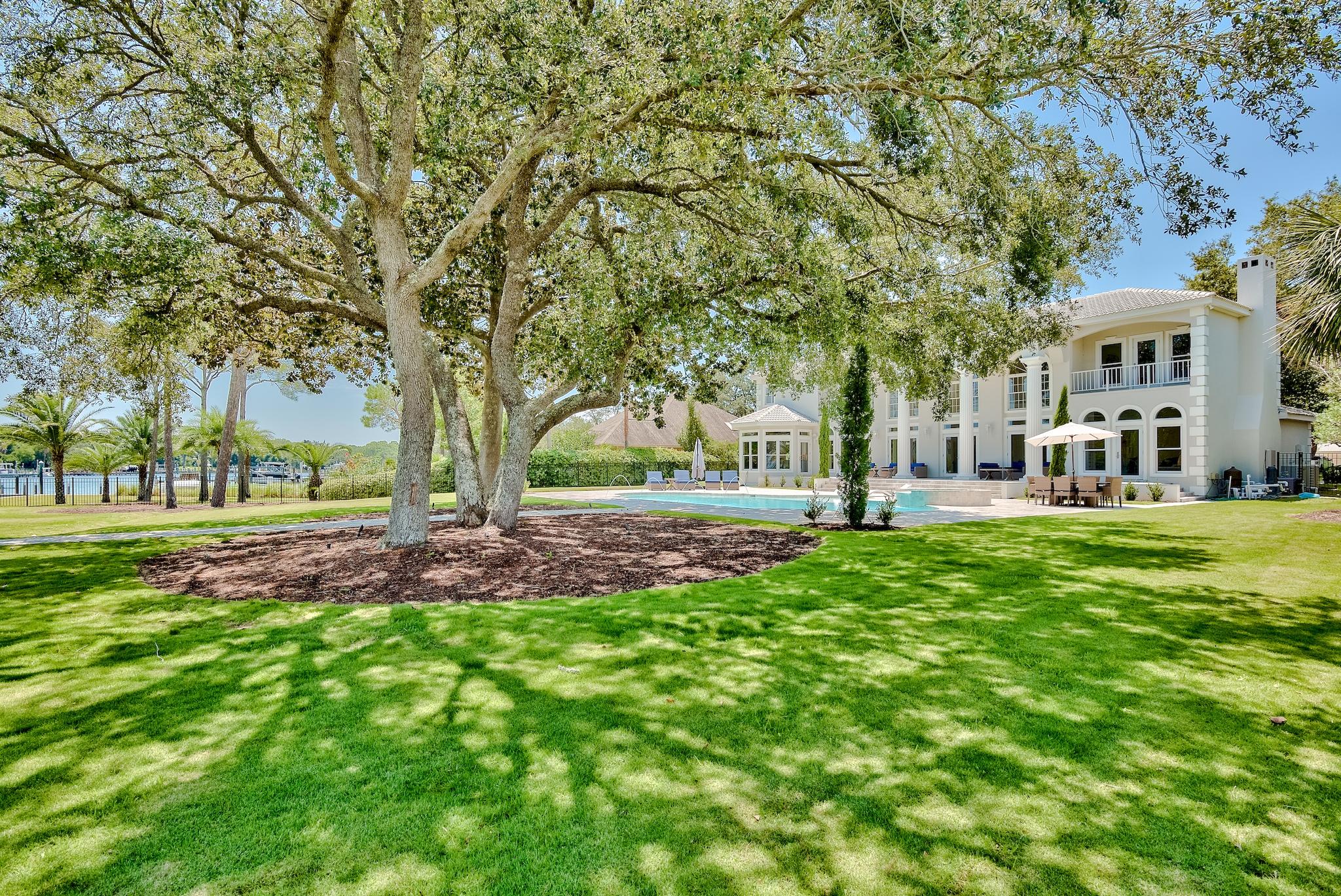 INDIAN BAYOU - Residential