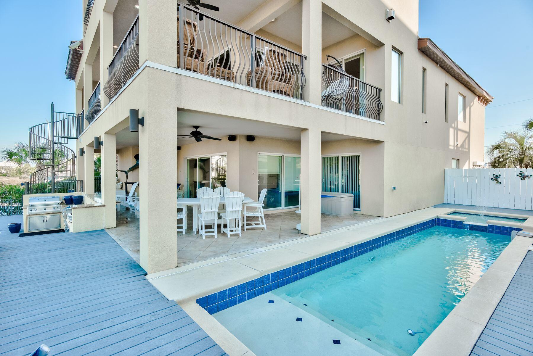 Holiday Isle - Residential
