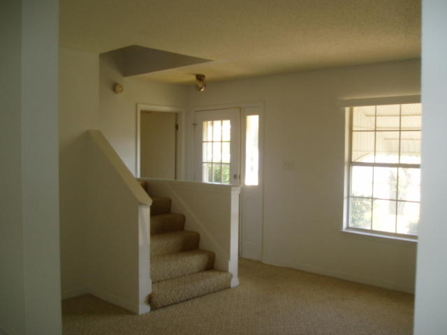 SCRANTON ESTATES - Residential Lease