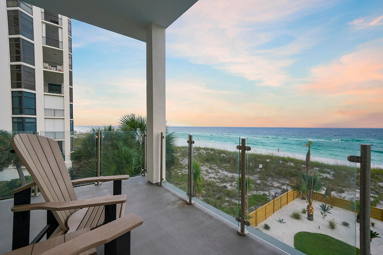 DUNES OF DESTIN - Residential