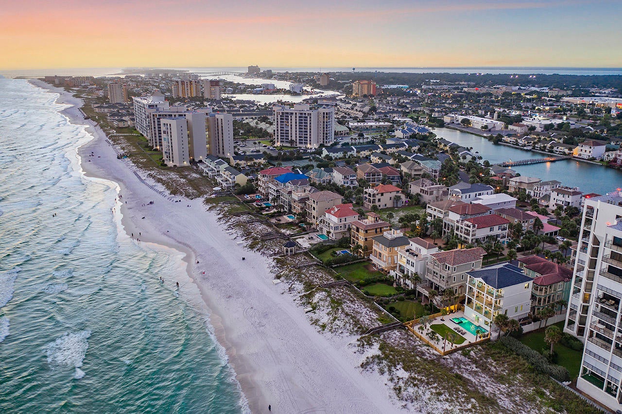 DUNES OF DESTIN - Residential