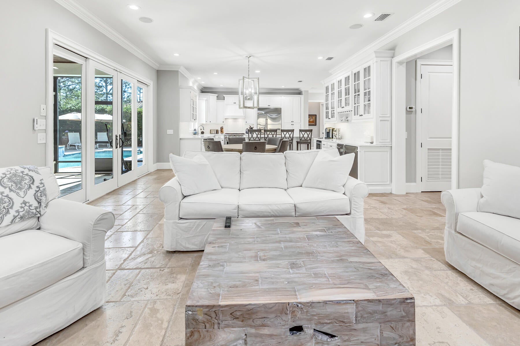 BURNT PINE - Residential