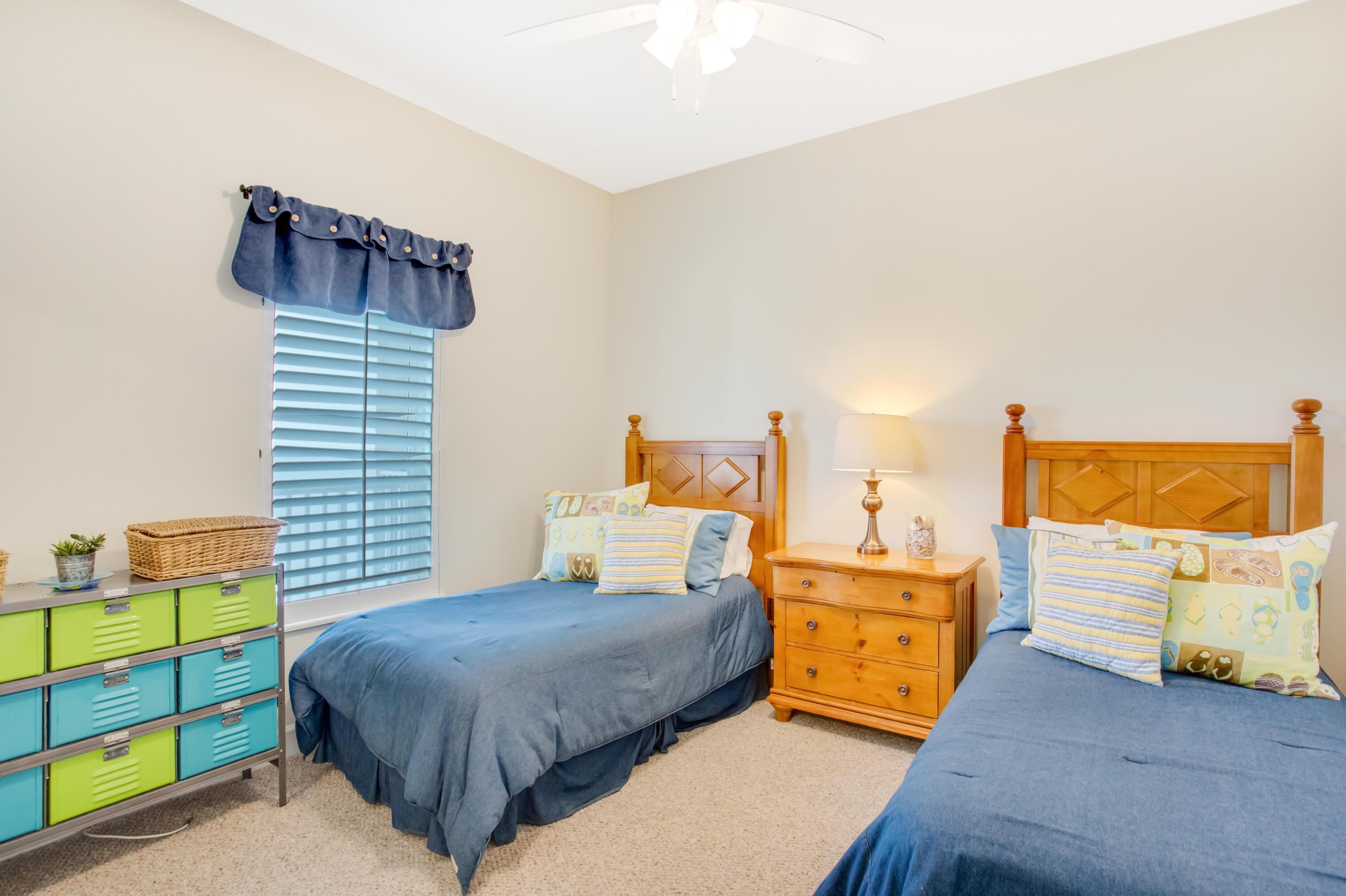 PAVILION PALMS - Residential