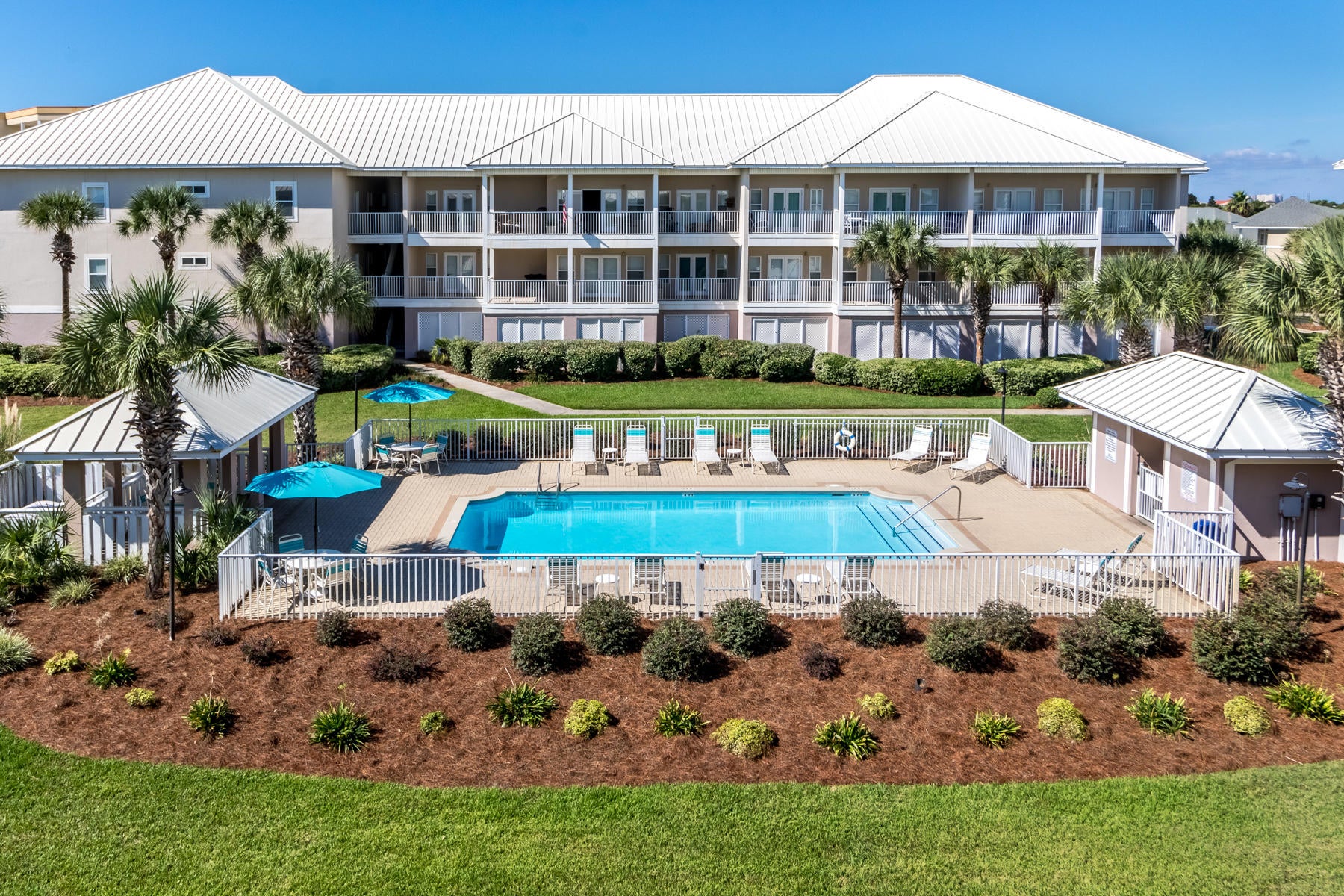 PAVILION PALMS - Residential