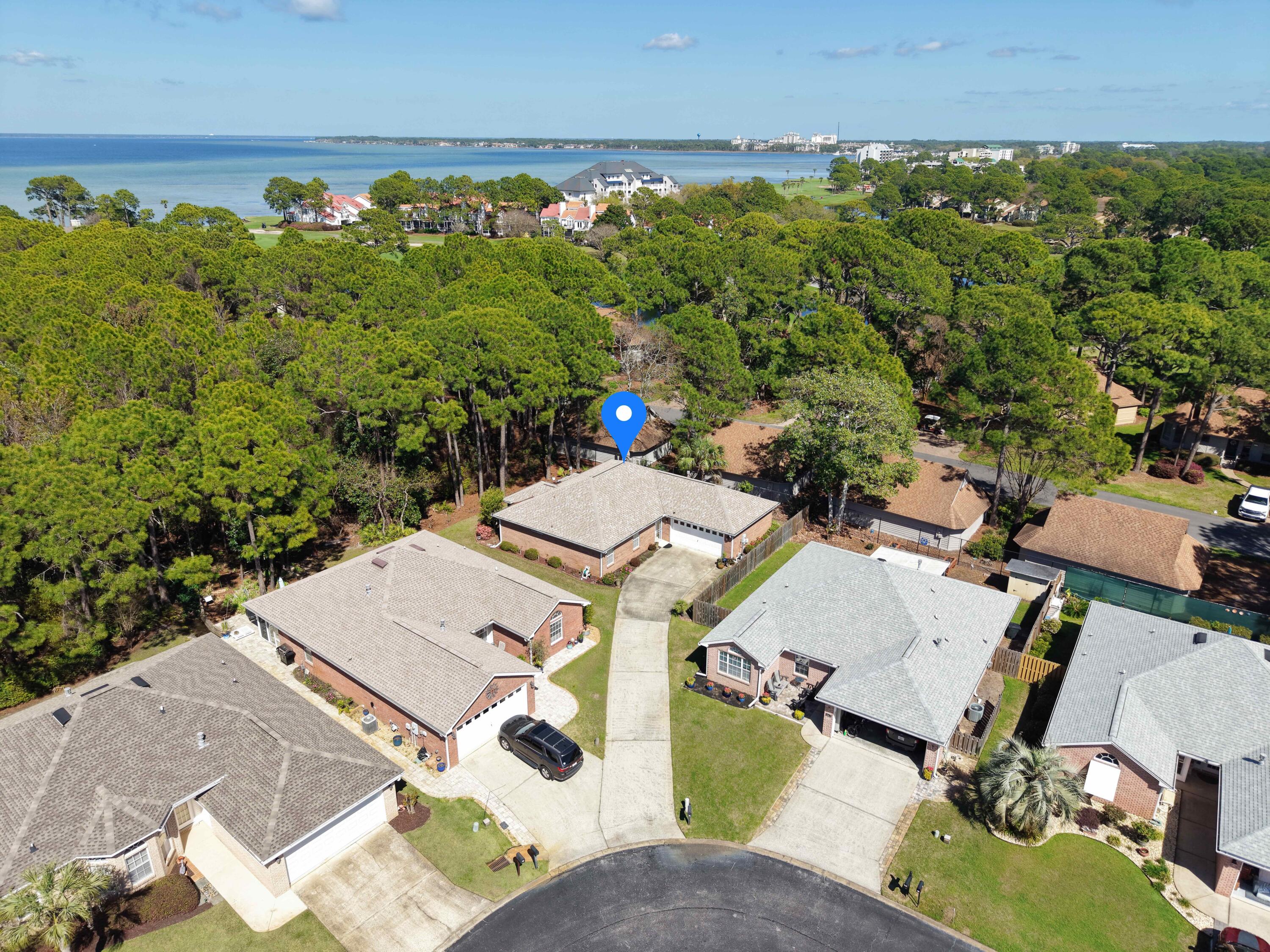 BAYSIDE - Residential
