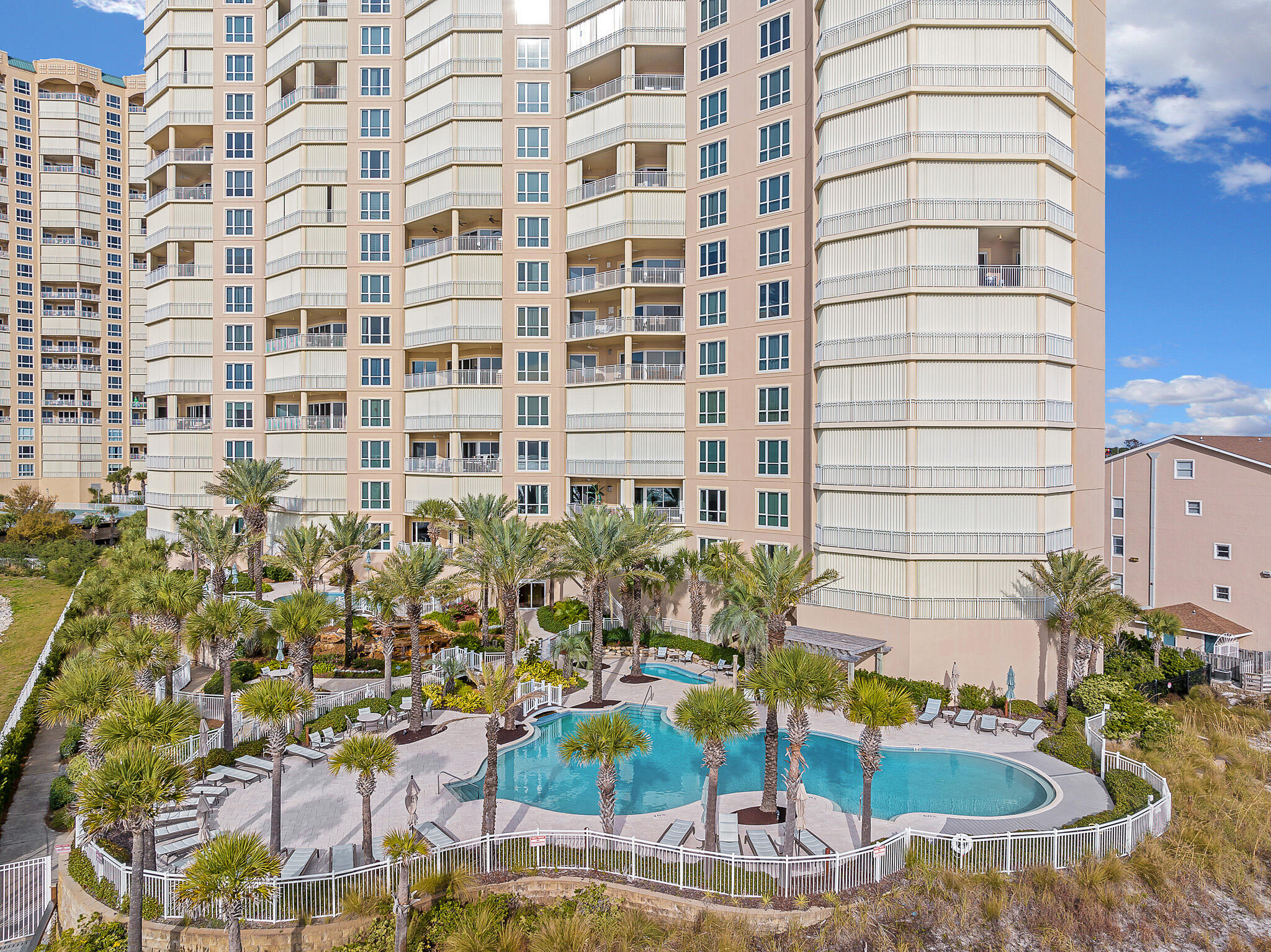 GRAND DUNES - SOUTH TOWER - Residential