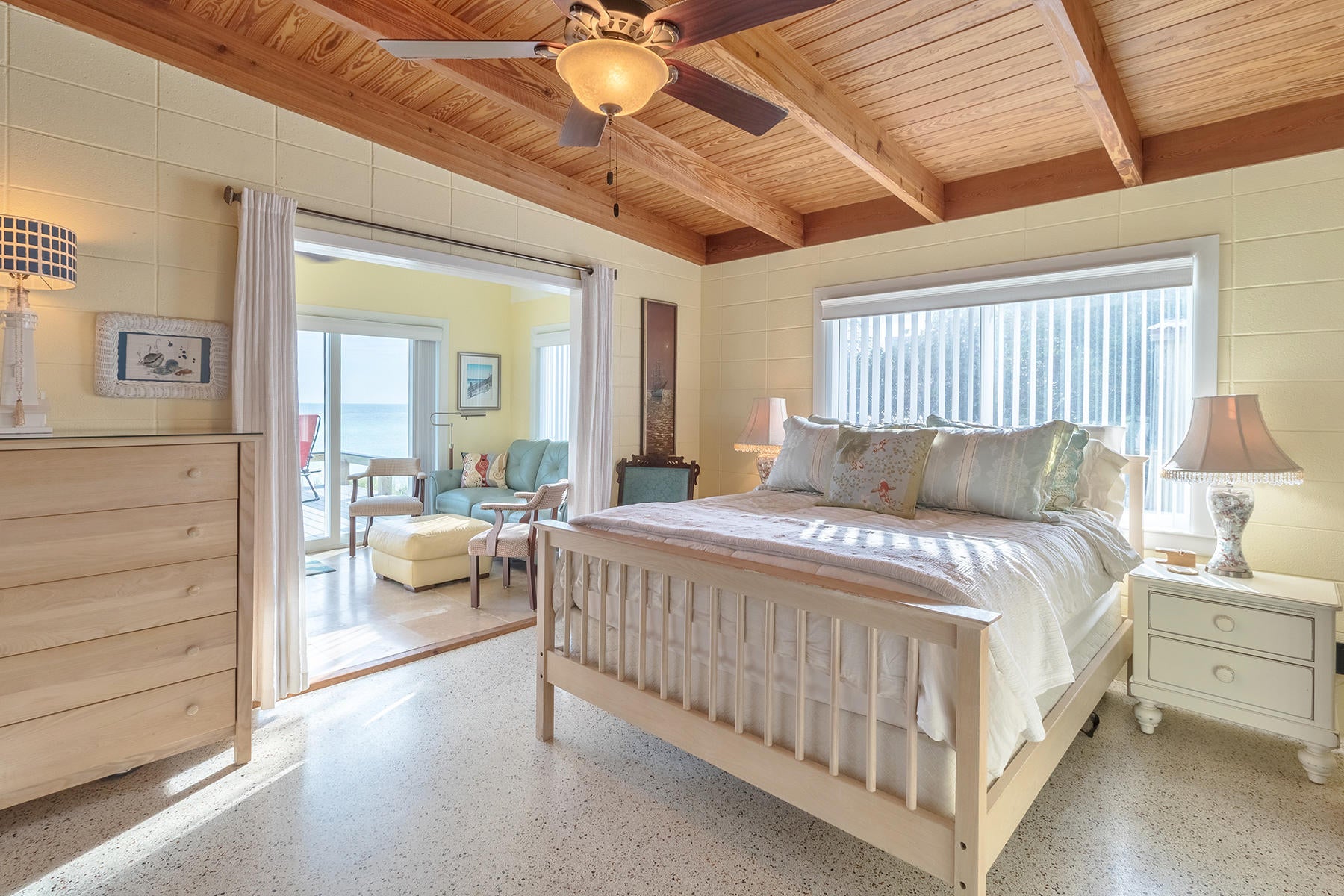 BLUE MOUNTAIN BEACH - Residential
