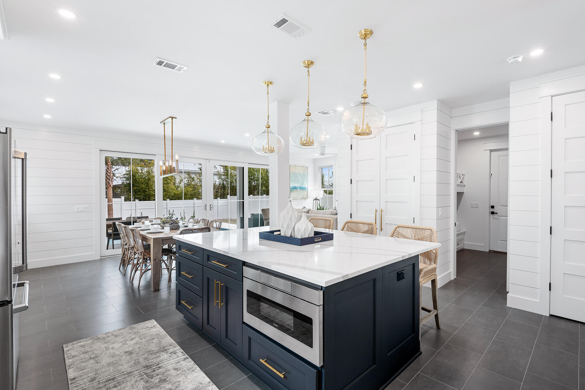 WHITES GULFVIEW ESTATES - Residential