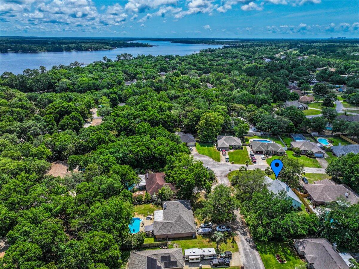 ROBLEDAL ESTATES - Residential