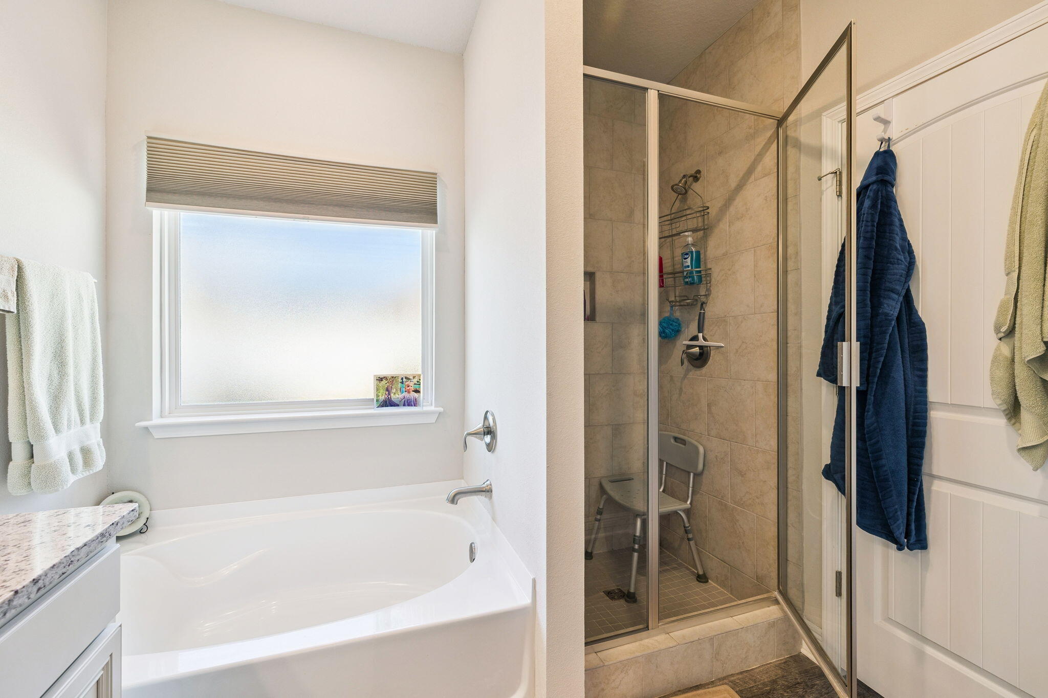 STONEGATE - Residential