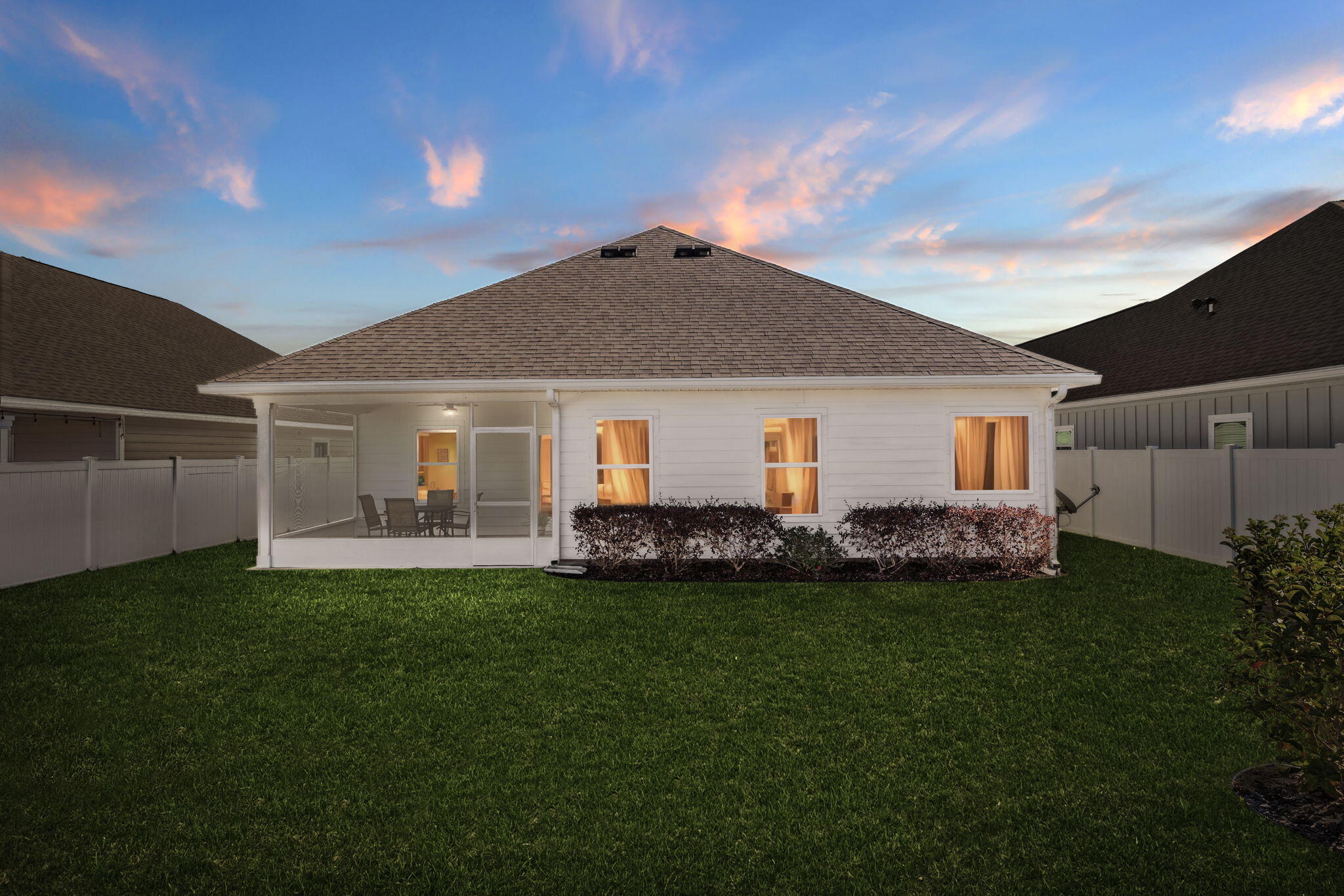 STONEGATE - Residential