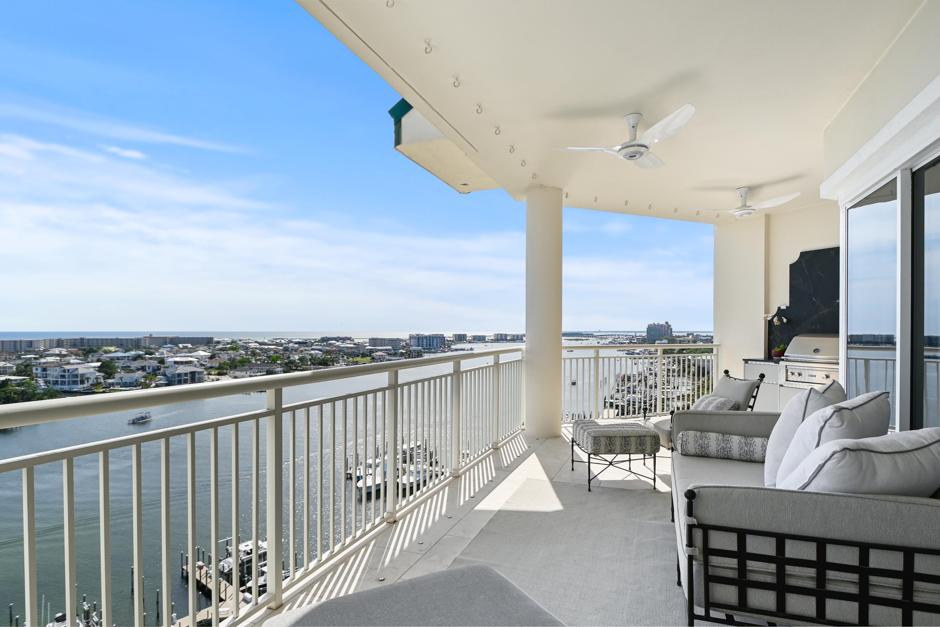 GRAND HARBOR - Residential