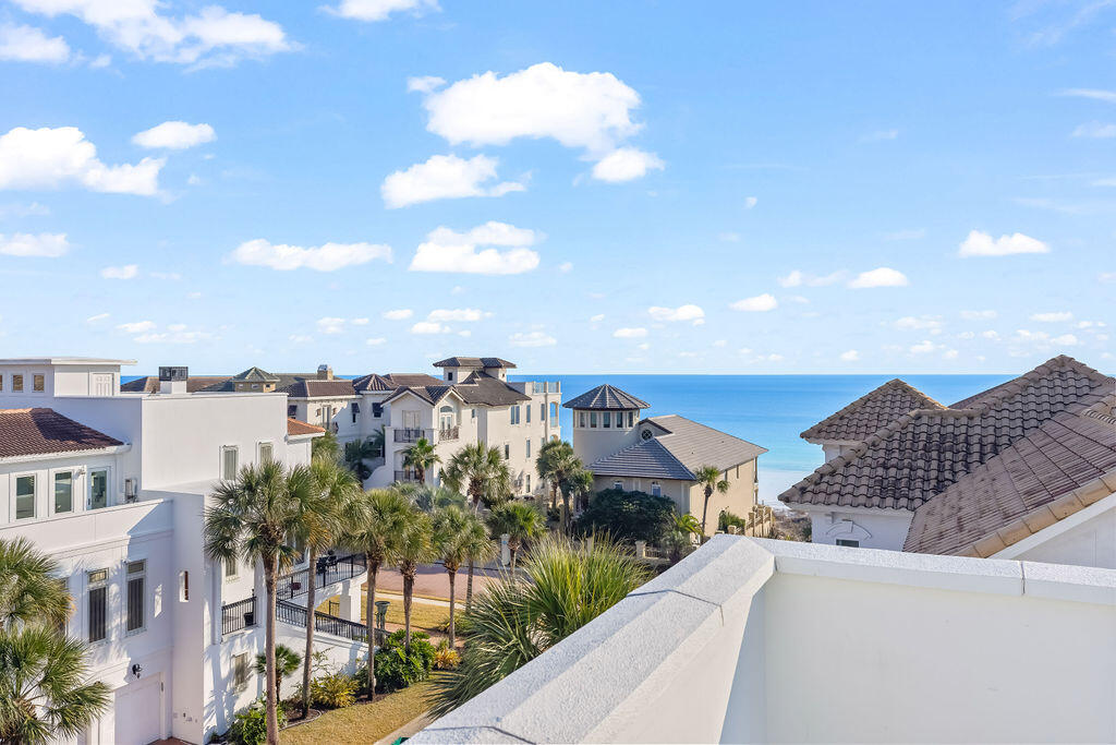 DESTINY BY THE SEA - Residential