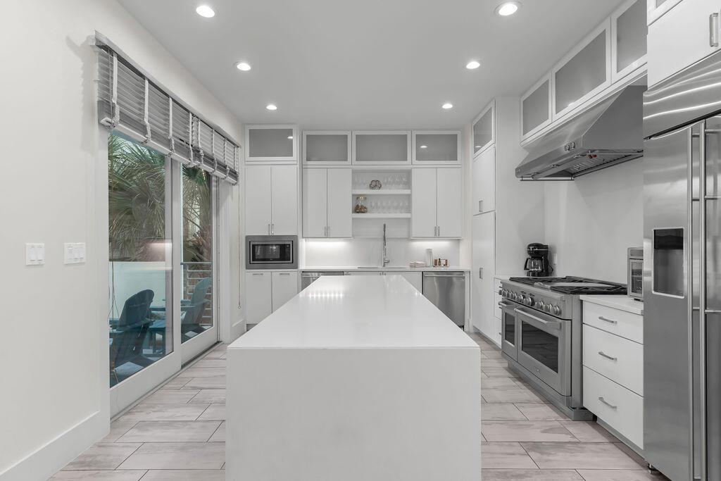 DESTINY BY THE SEA - Residential