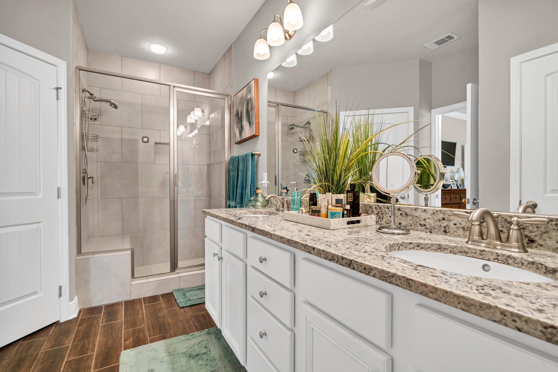 DRIFTWOOD ESTATES - Residential