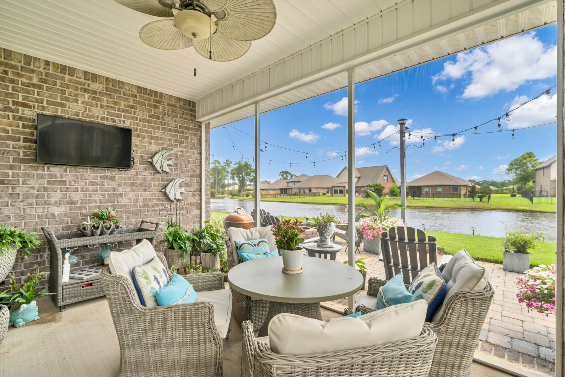 Welcome to Driftwood Estates! This one of a kind, well cared for home is immaculate and ready for its next owner. This beautiful 4 bedroom/2 bathroom home is primely located on a nice tranquil pond with an amazing back yard atmosphere. Outside of the home, you are only steps away from the many neighborhood amenities that the highly sought after Driftwood Estates neighborhood has to offer. On the interior, with a mix of coastal and modern finishes, every attention to detail has been made. Don't miss out on your chance to have you dream home at 437 Cocobolo!
