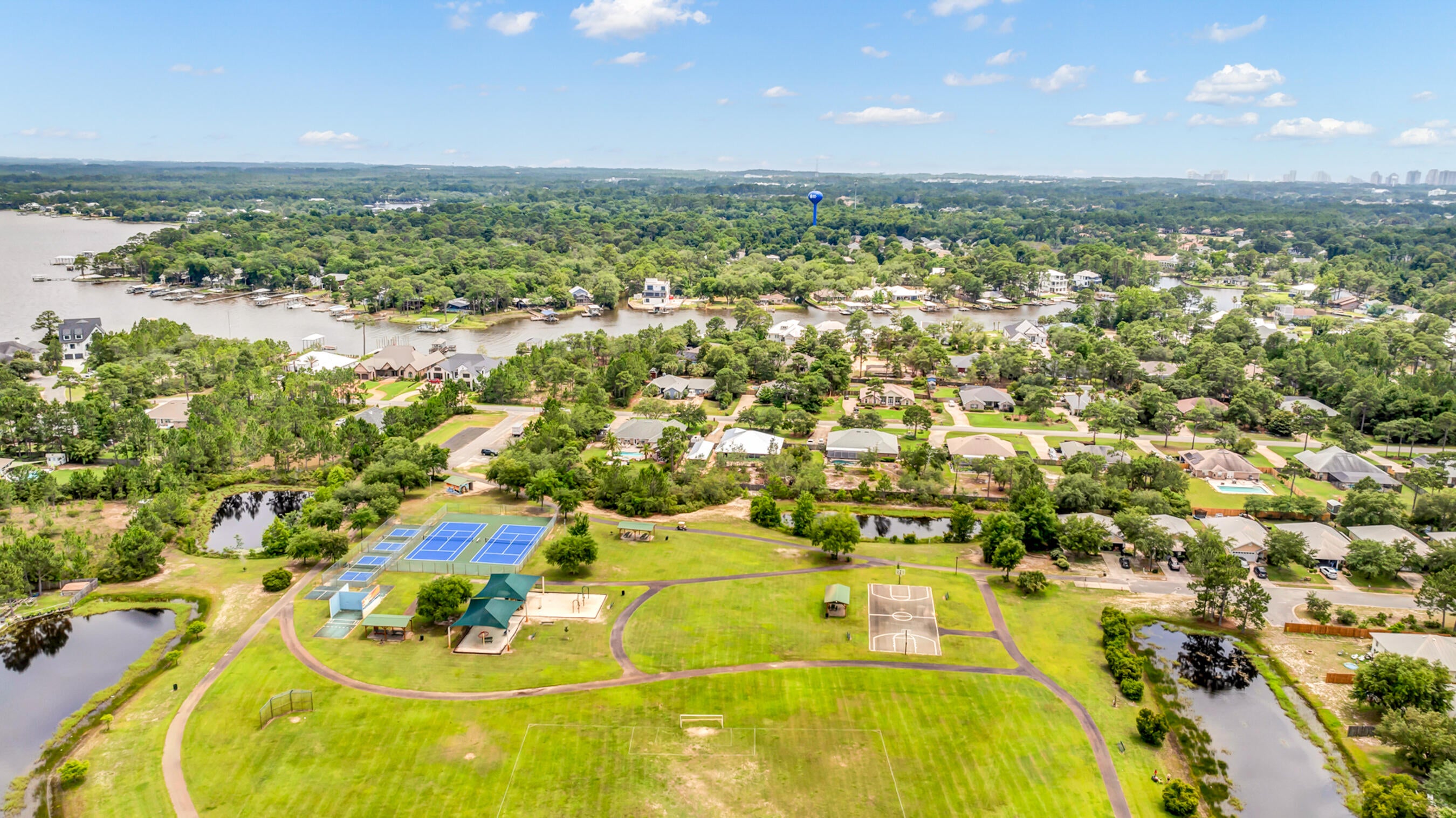 DRIFTWOOD ESTATES - Residential