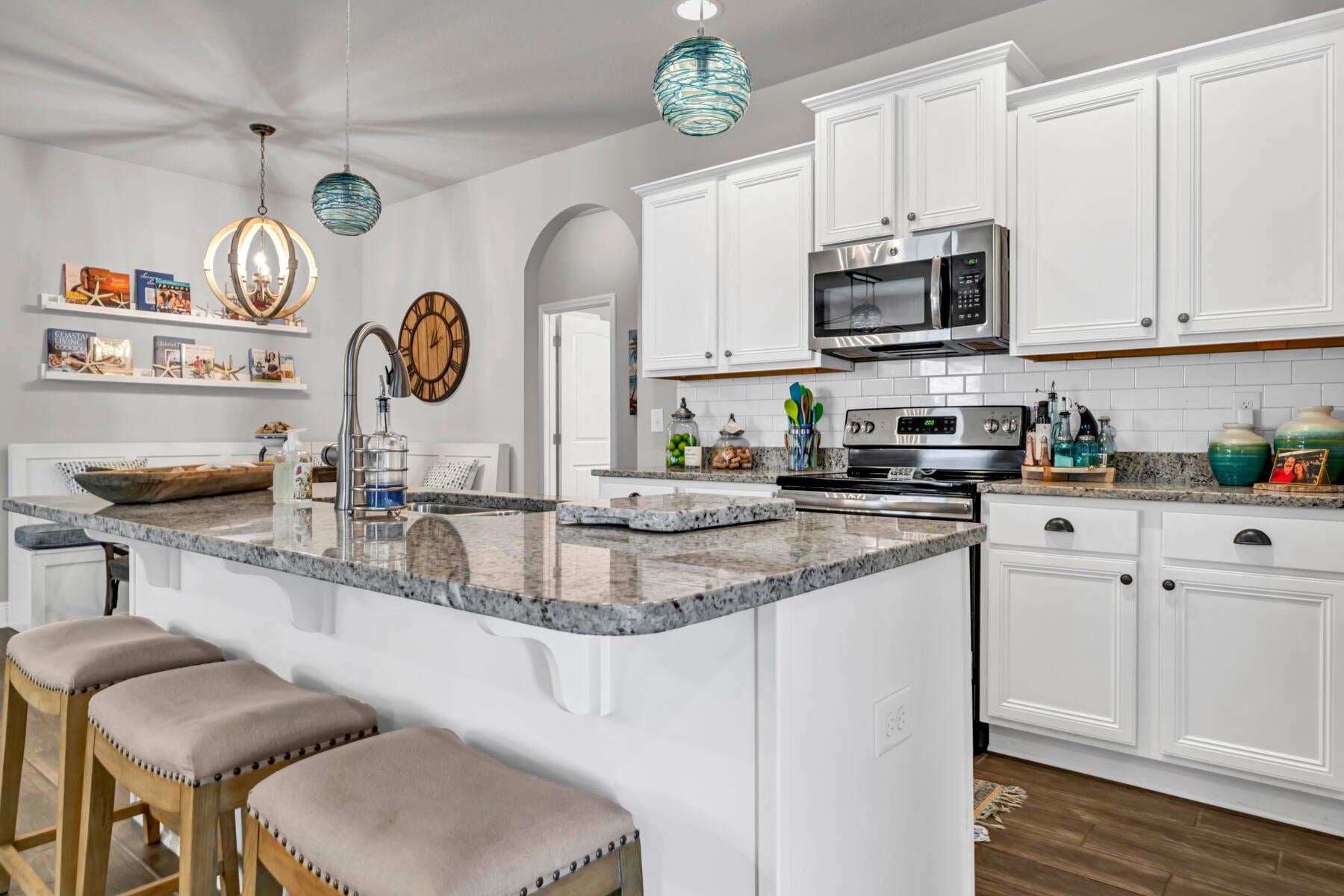 DRIFTWOOD ESTATES - Residential