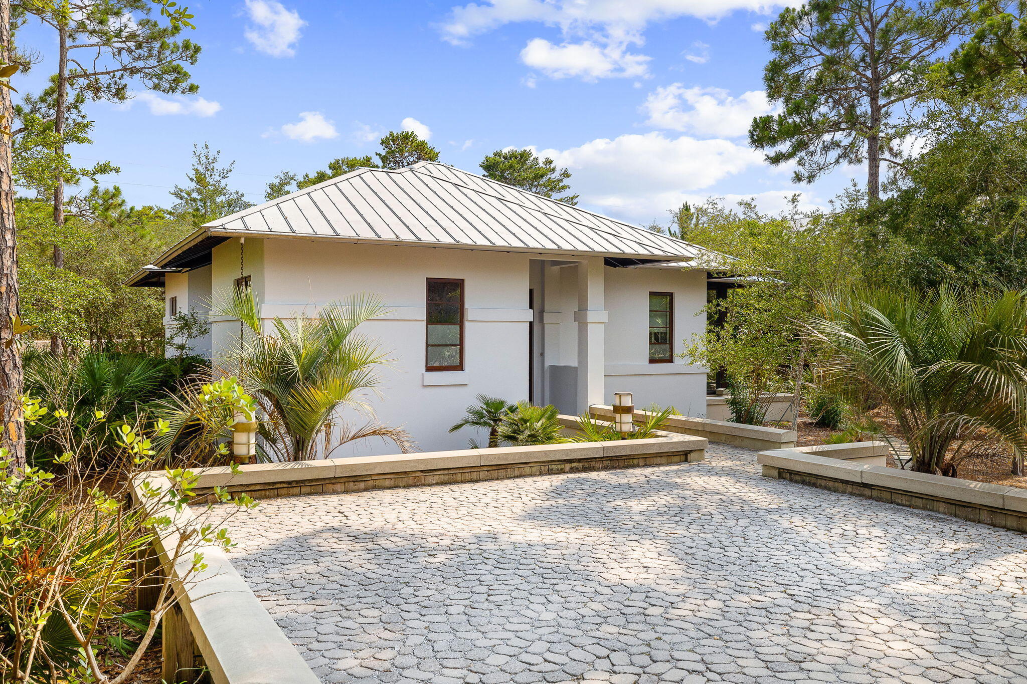 PINES OF BLUE MOUNTAIN - Residential