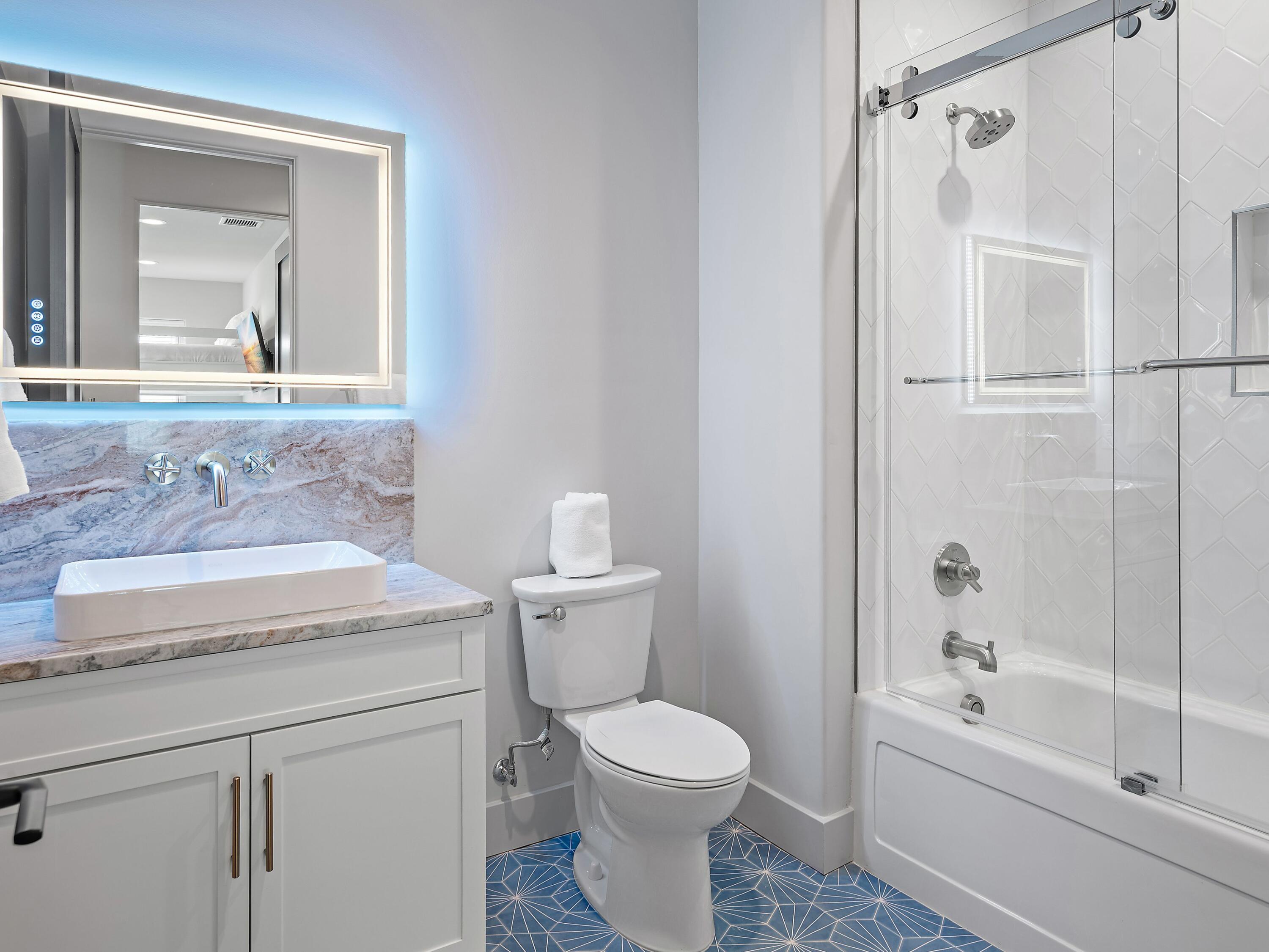 DeLuna Place Townhomes - Residential