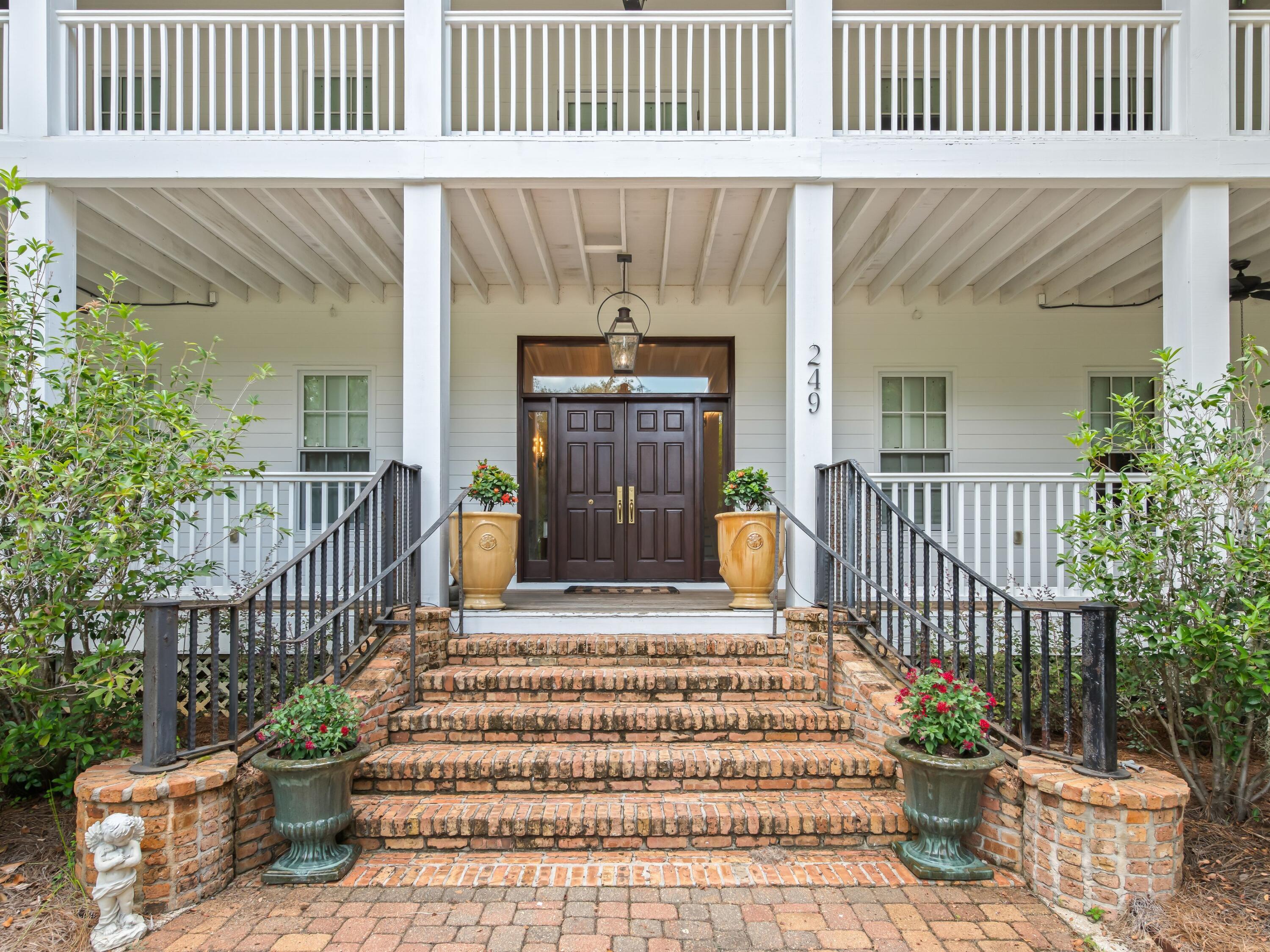 Historic Point Washington - Residential