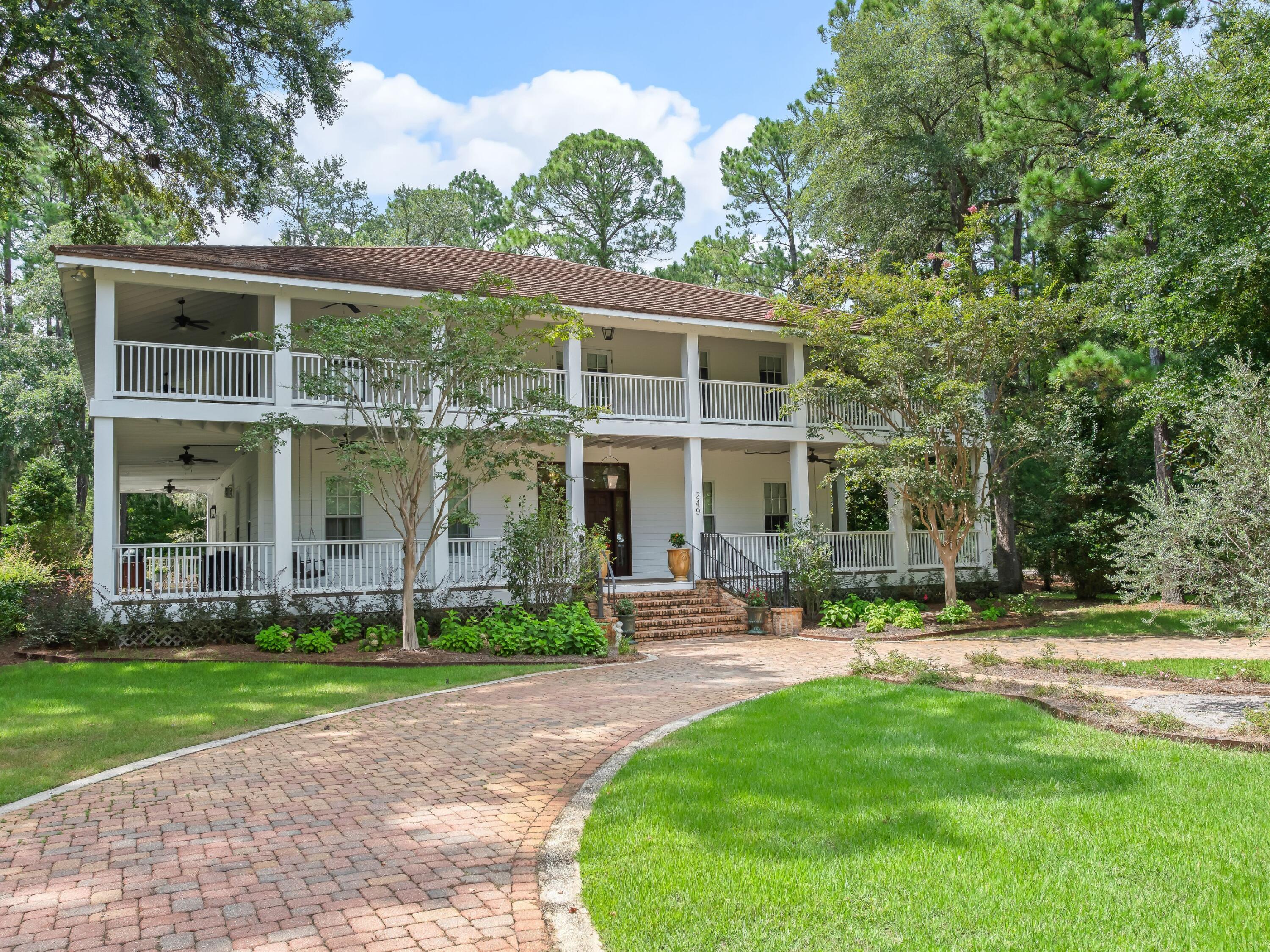 Historic Point Washington - Residential