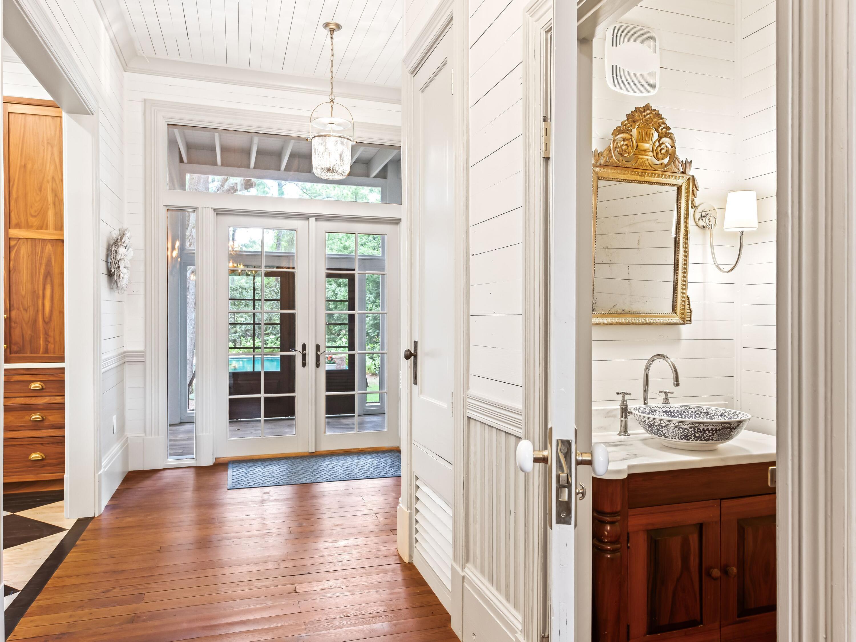 Historic Point Washington - Residential