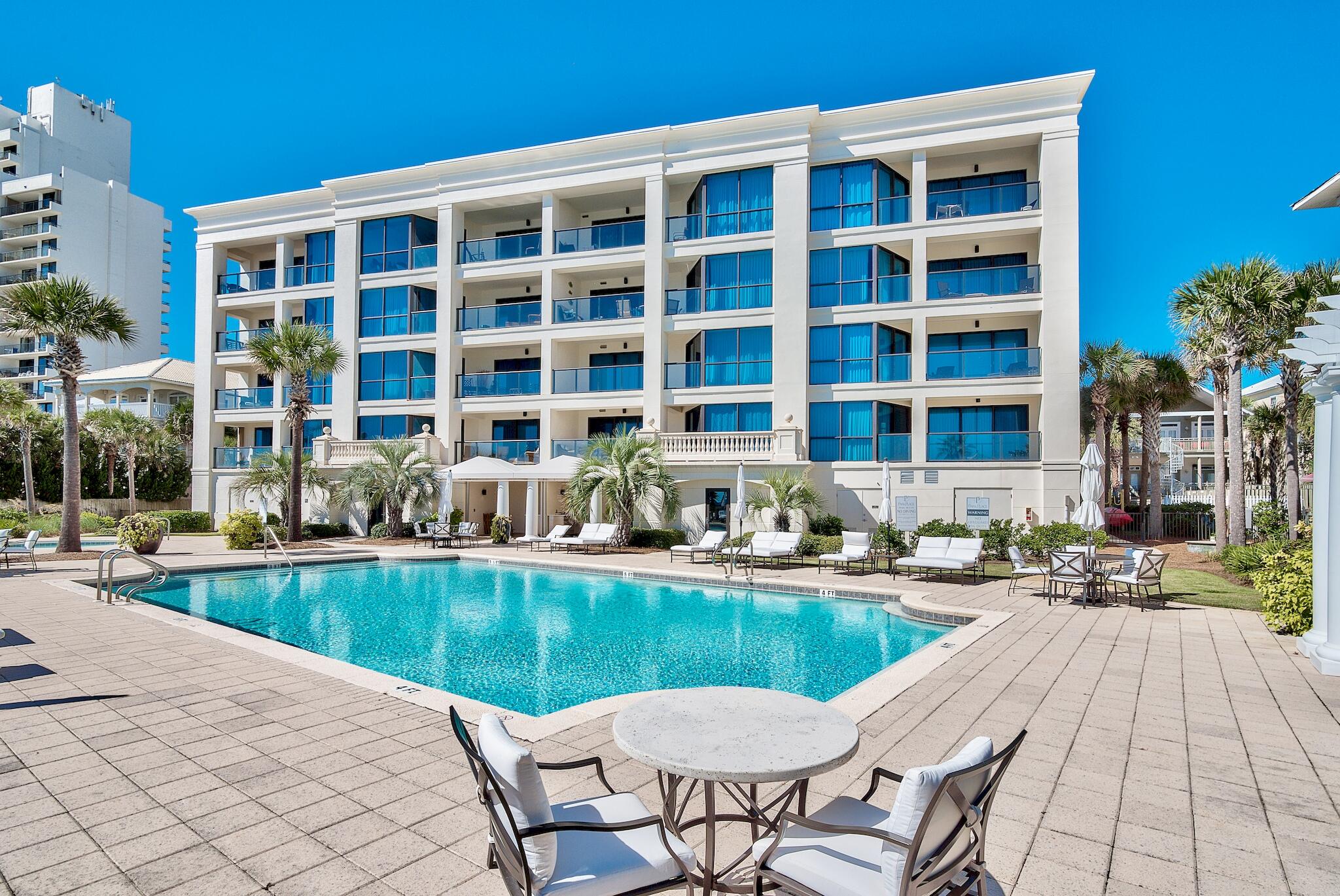 PARK PLACE ON SEAGROVE BEACH
#402 - Residential