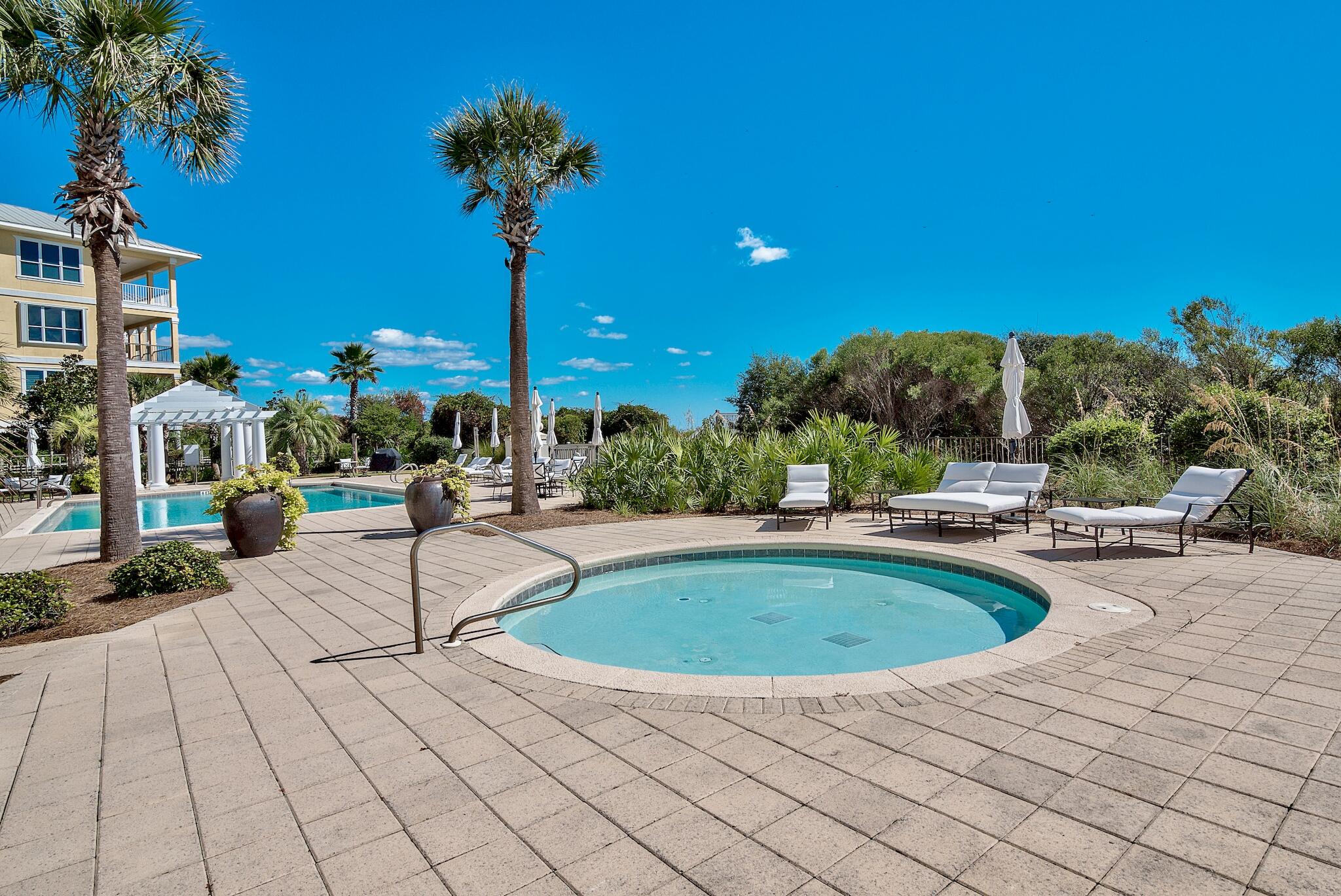 PARK PLACE ON SEAGROVE BEACH
#402 - Residential
