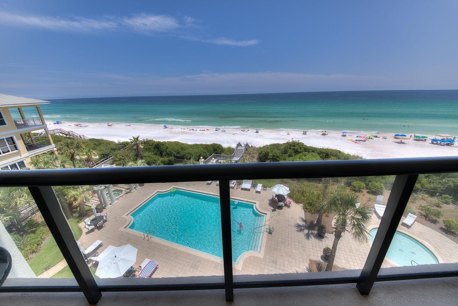 PARK PLACE ON SEAGROVE BEACH
#402 - Residential