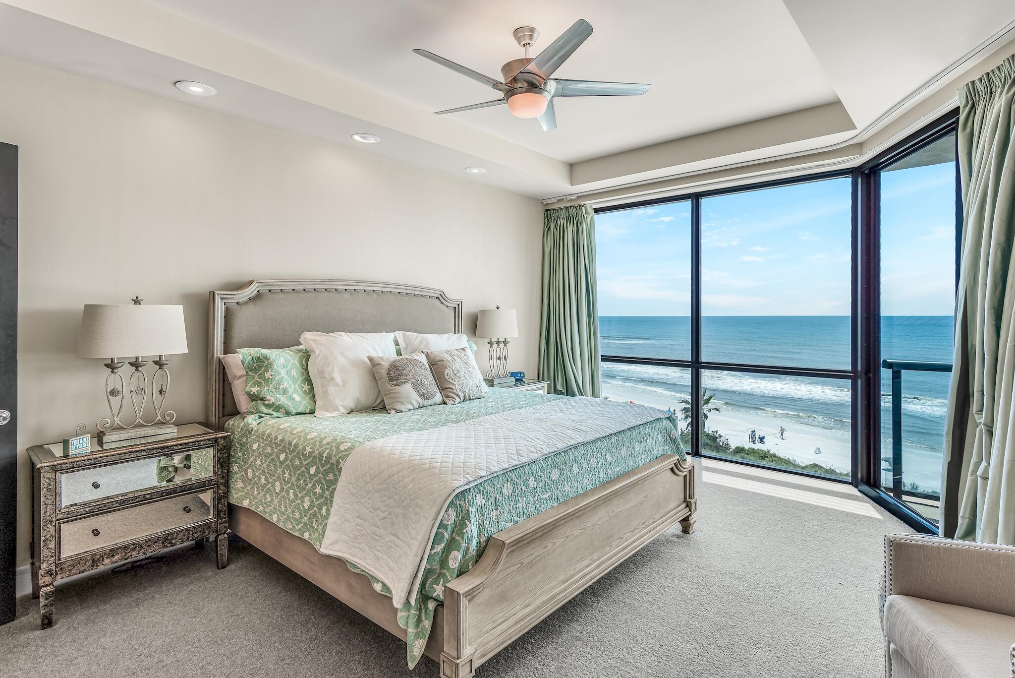 PARK PLACE ON SEAGROVE BEACH
#402 - Residential