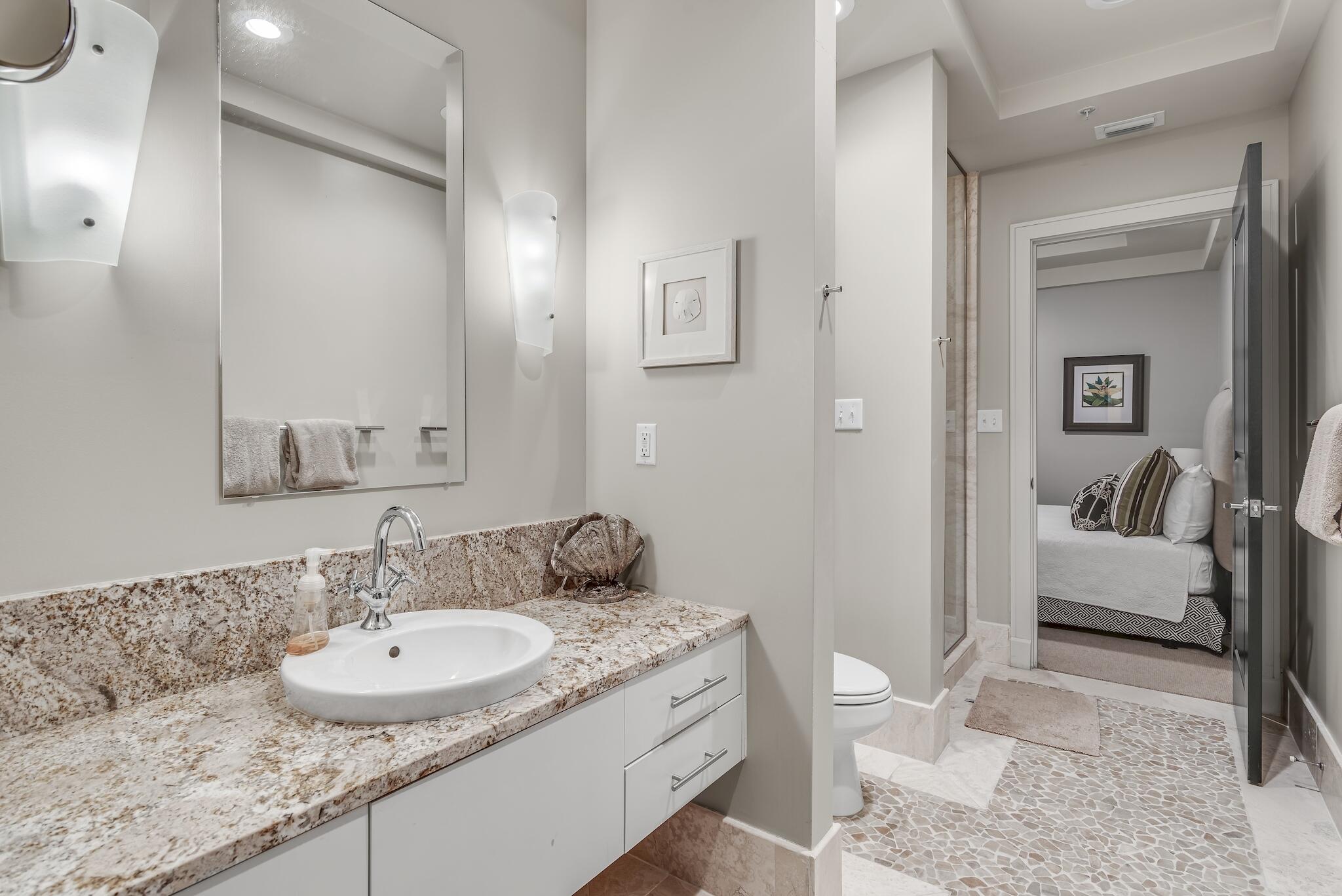 PARK PLACE ON SEAGROVE BEACH
#402 - Residential