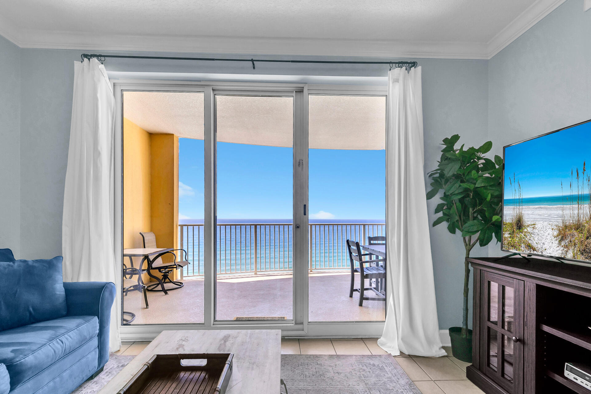 EMERALD ISLE - Residential
