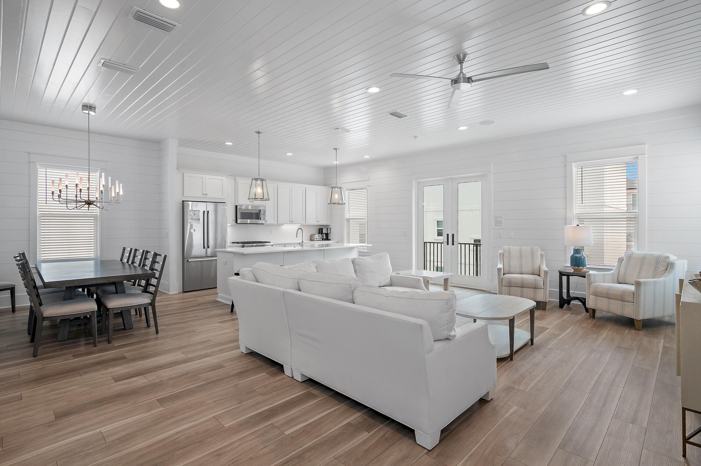 Estates At Hidden Palms - Residential