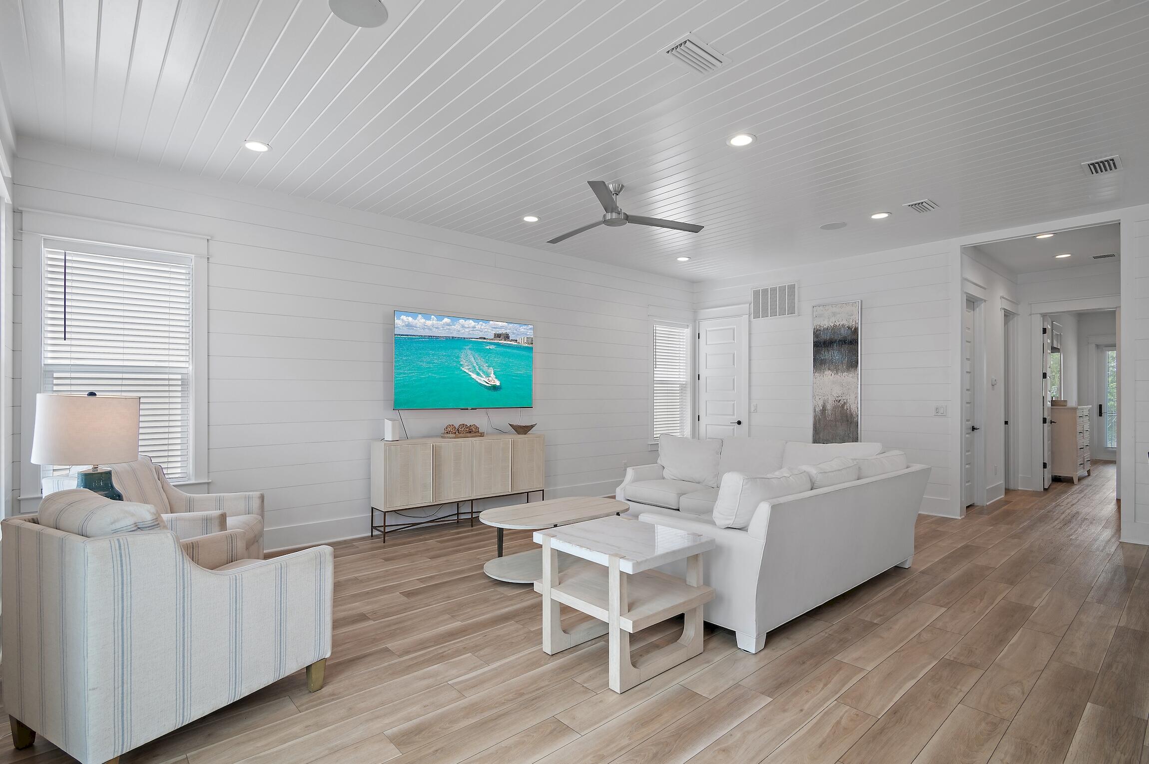 Estates At Hidden Palms - Residential