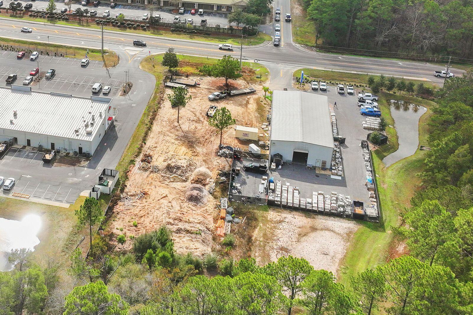 E St Hwy 20 - Land
