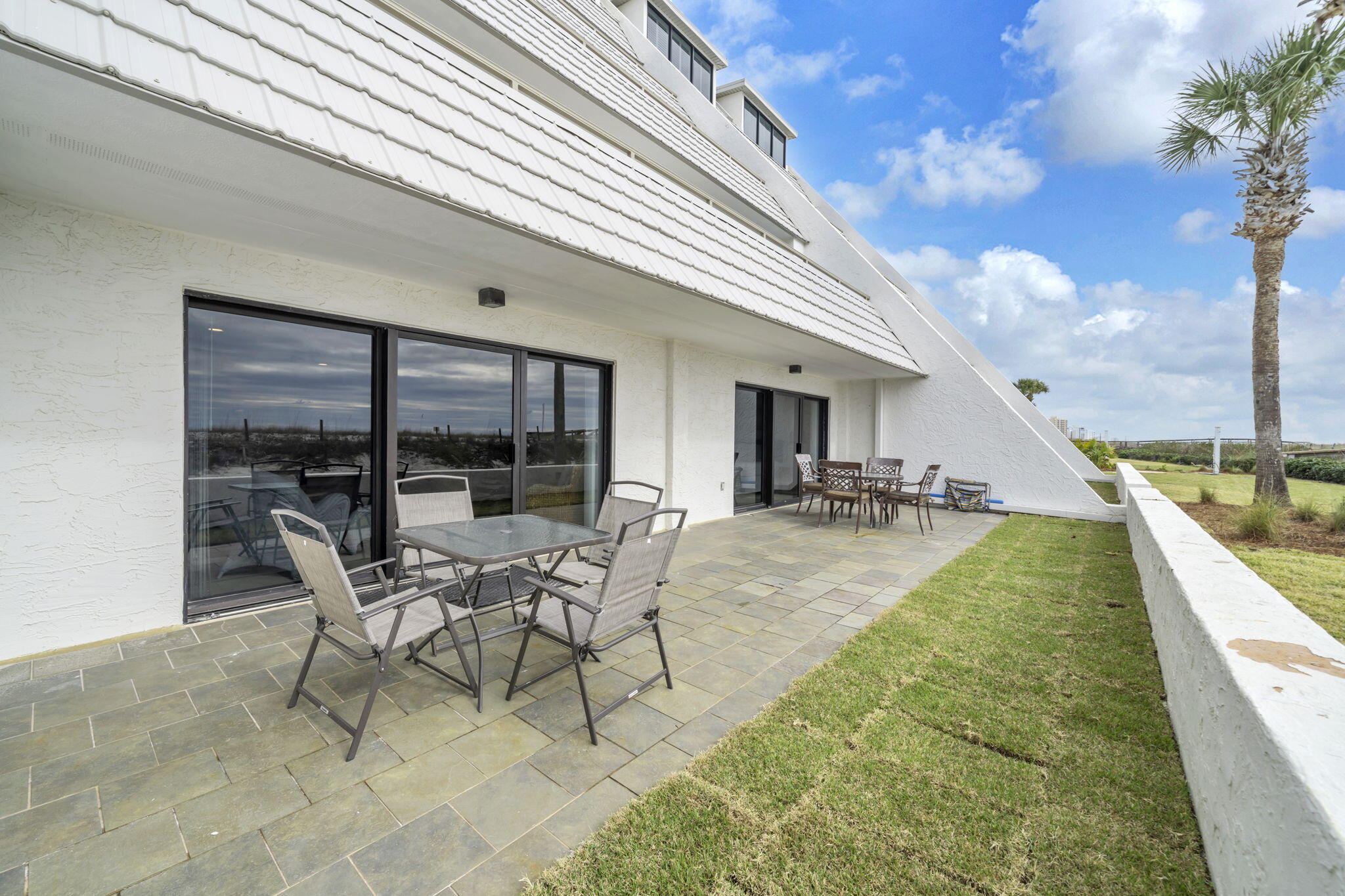 AEGEAN CONDO - Residential