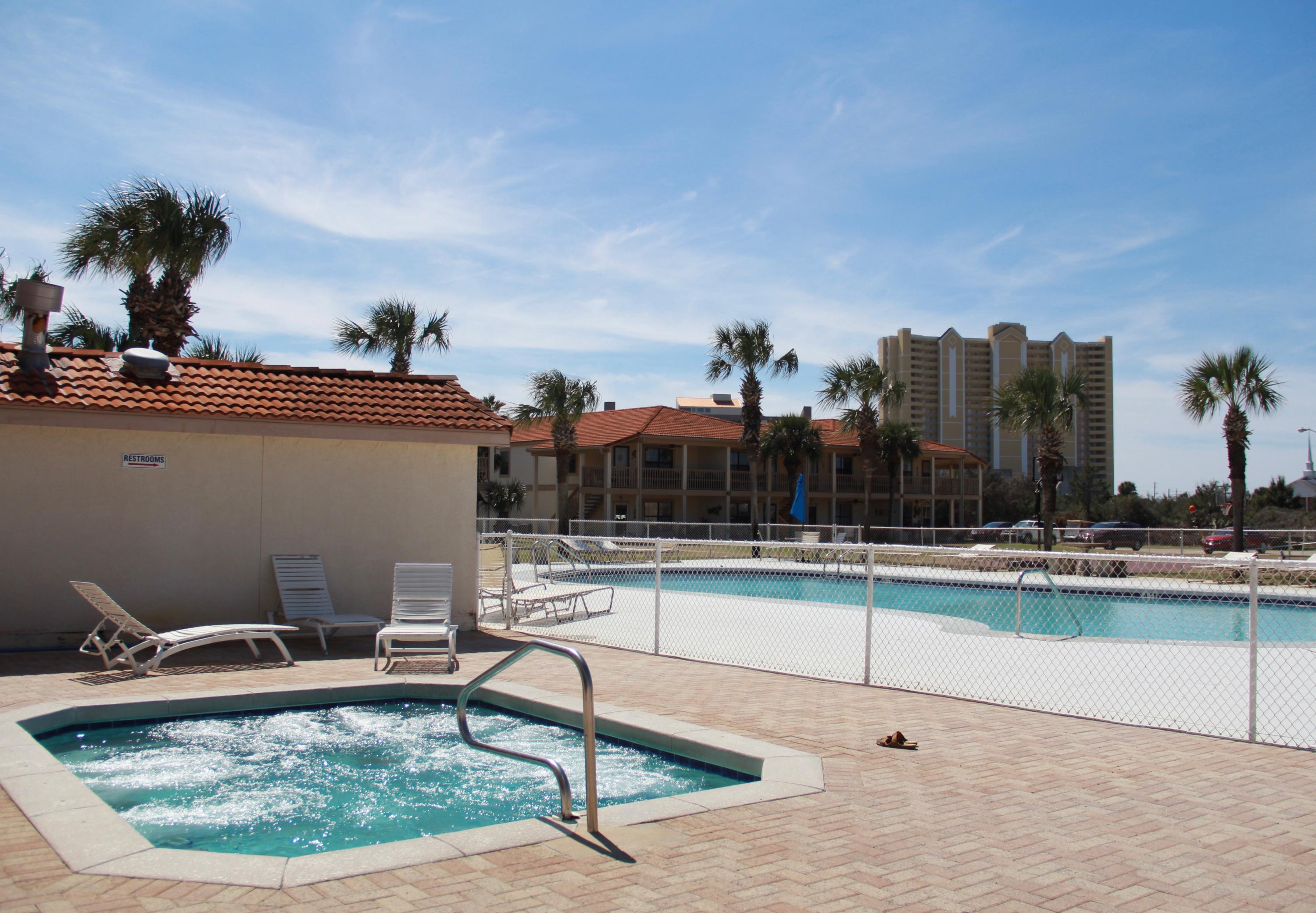 HORIZON SOUTH XX - Residential