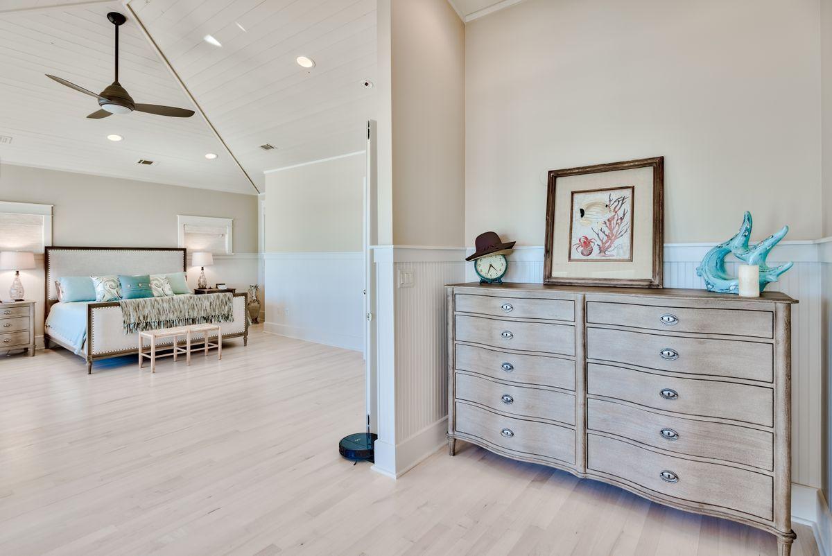 SUNRISE BEACH - Residential
