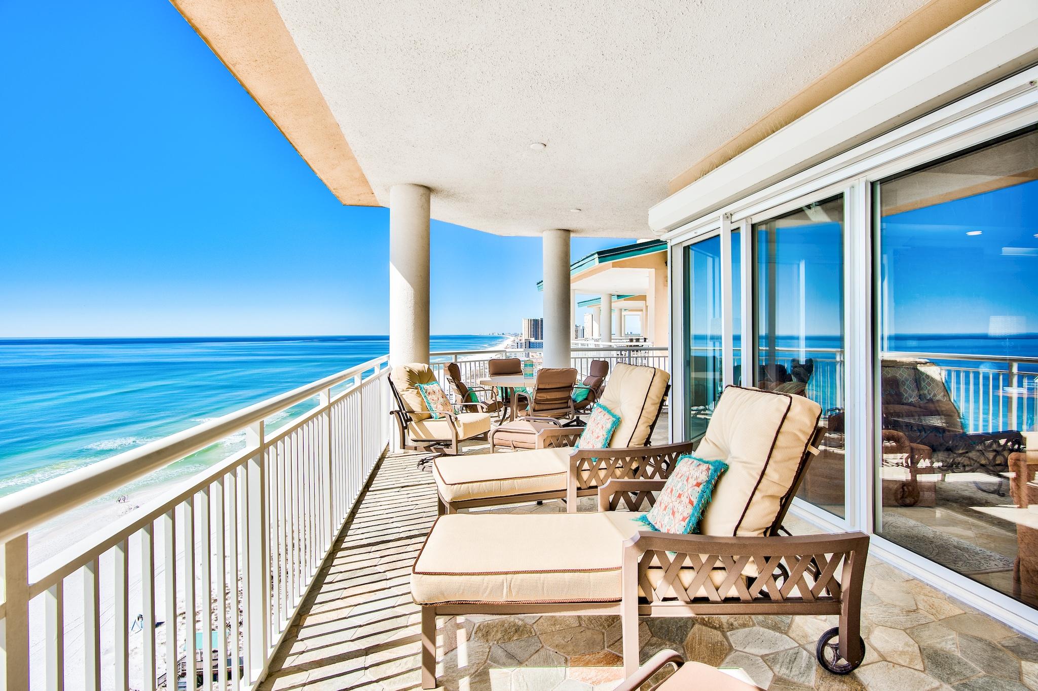 HIDDEN DUNES GRAND VILLAS - Residential