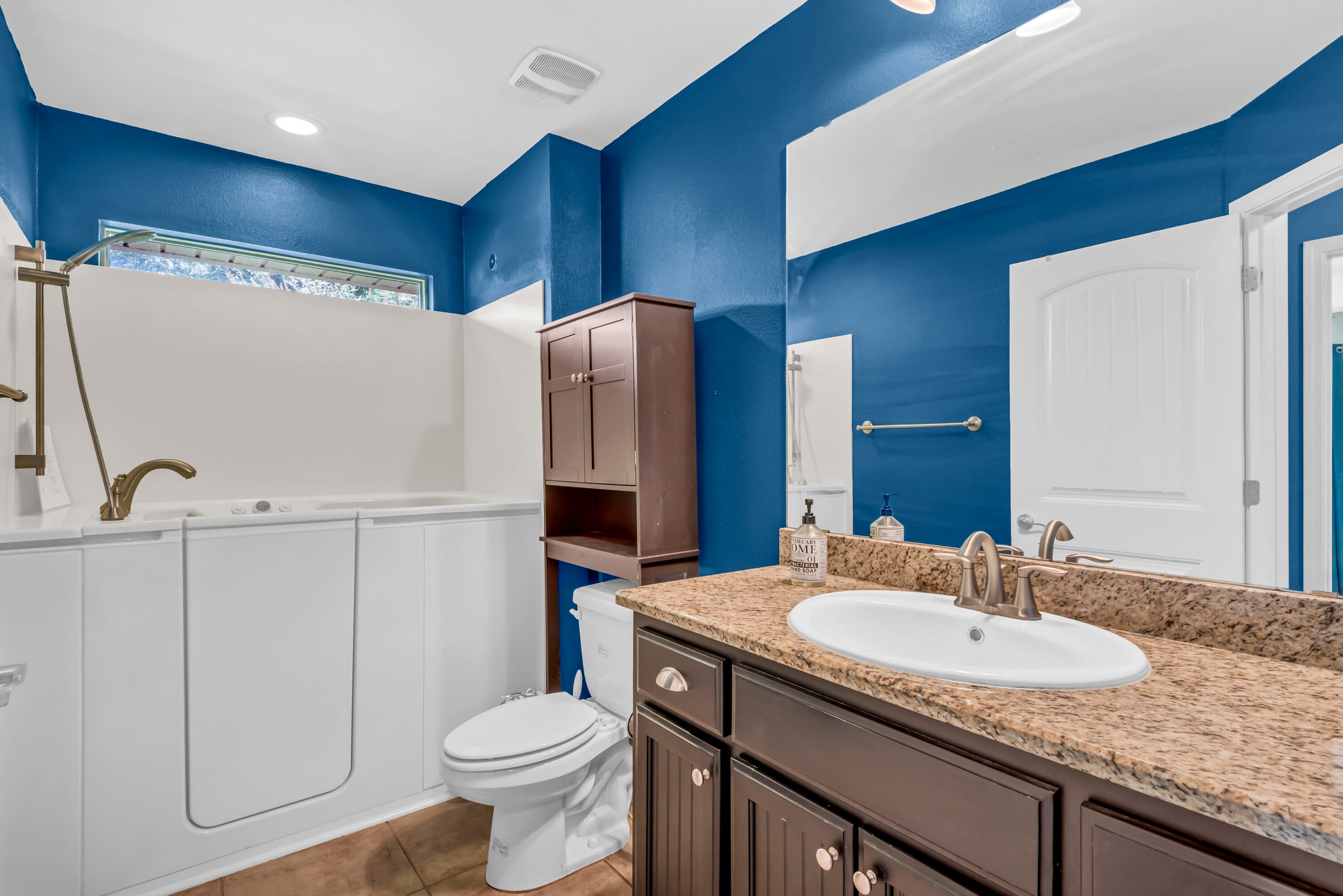 HOLLEY BY THE SEA - Residential