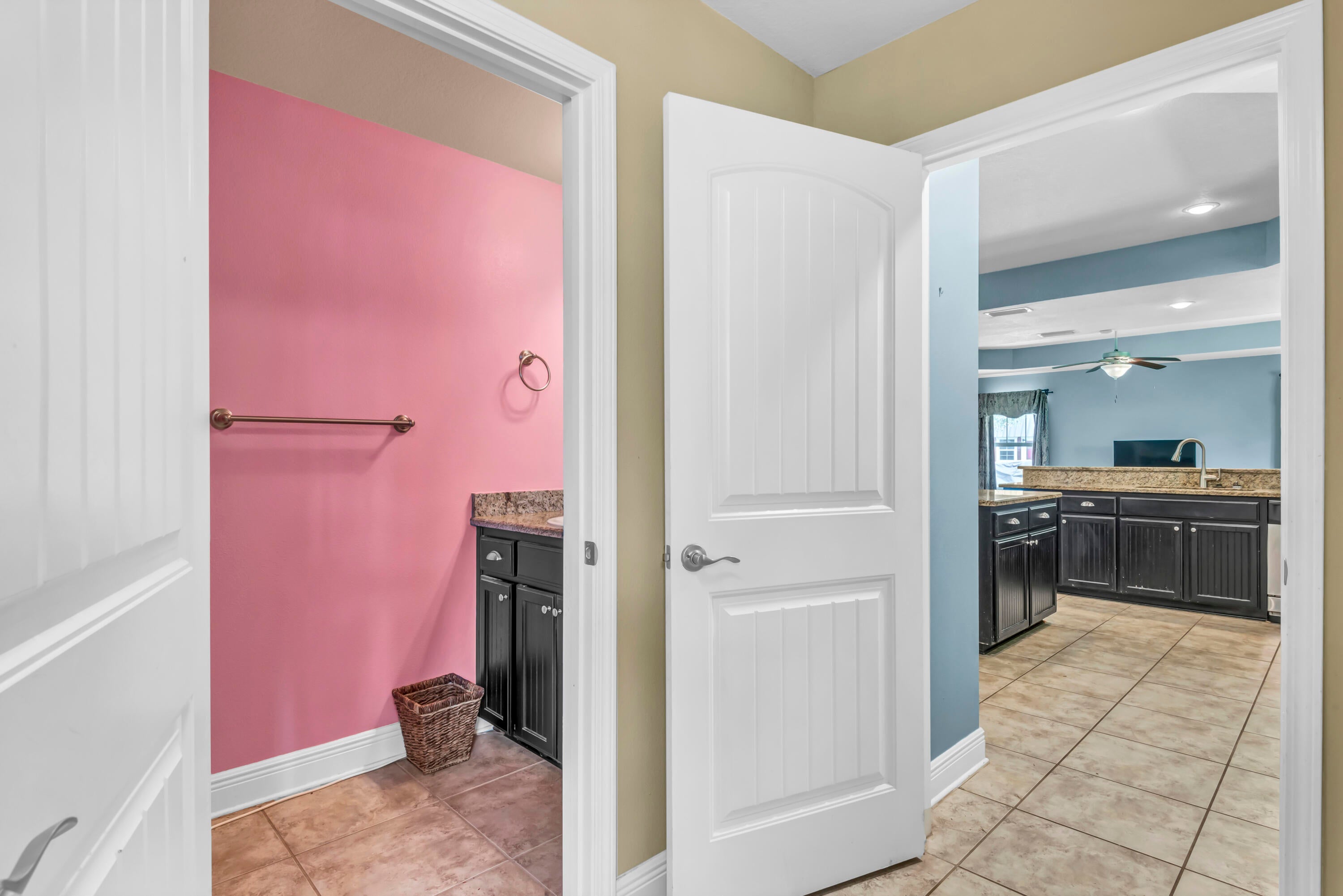 HOLLEY BY THE SEA - Residential