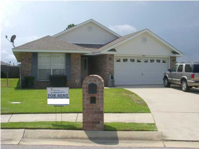 VICTORIAN VILLAGE - Residential Lease
