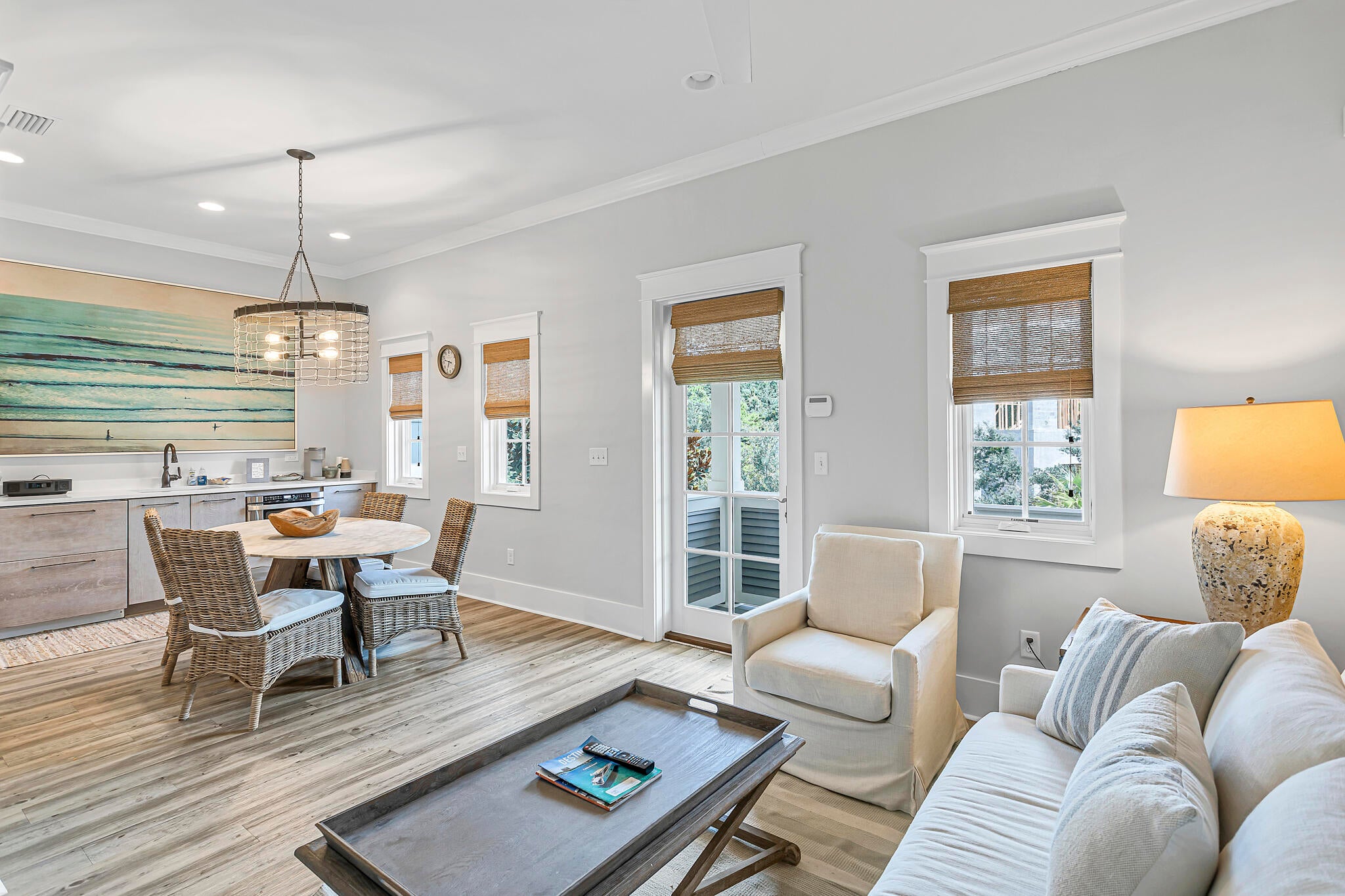 RETREAT THE - Residential