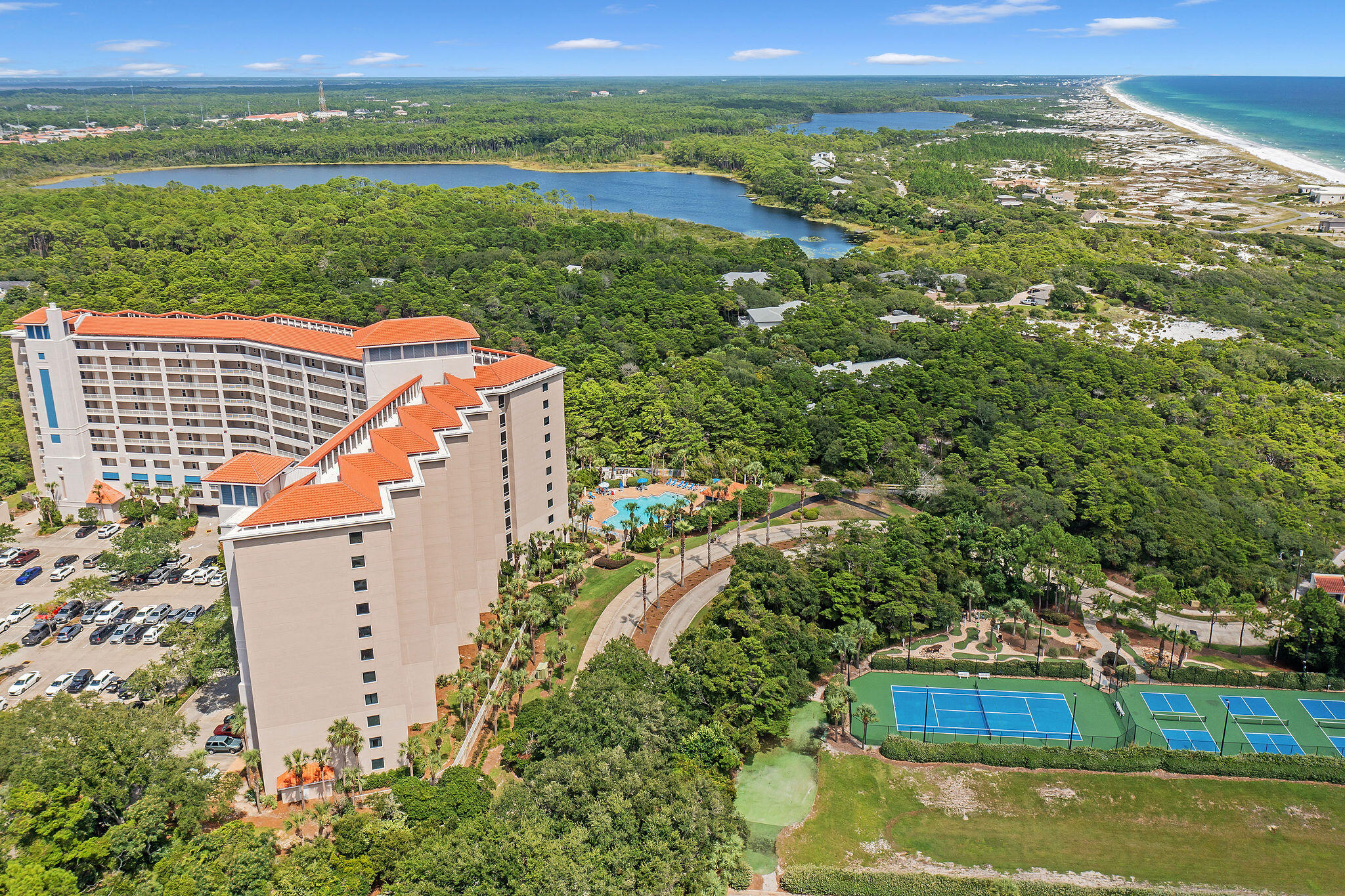 SUMMIT AT TOPS'L (THE) - Residential