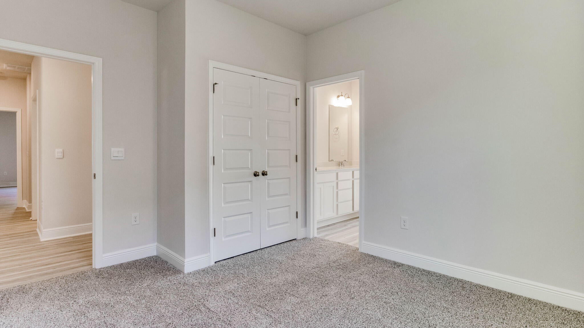 PLANTATION WOODS - Residential