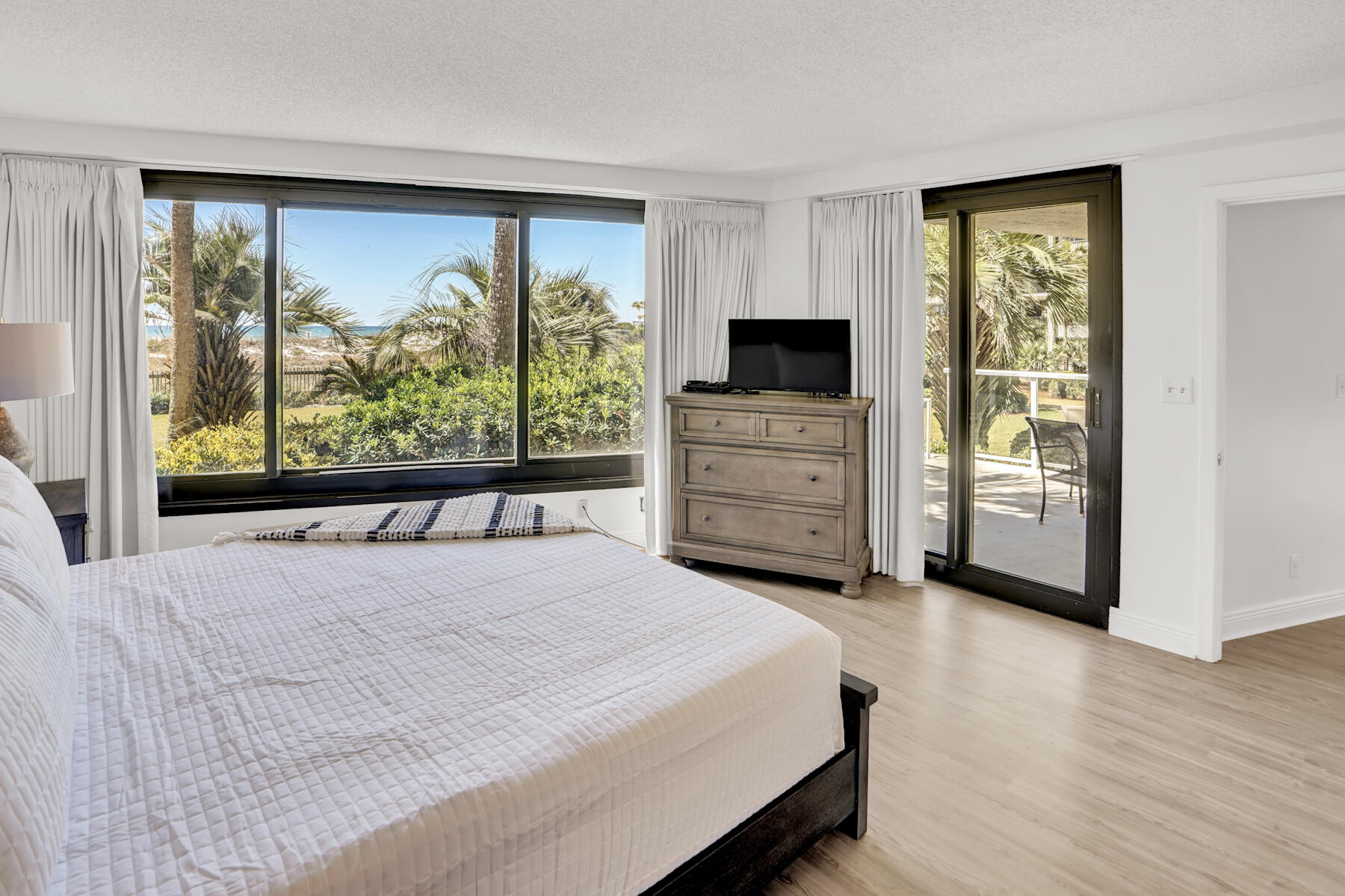 BEACHSIDE TWO - Residential