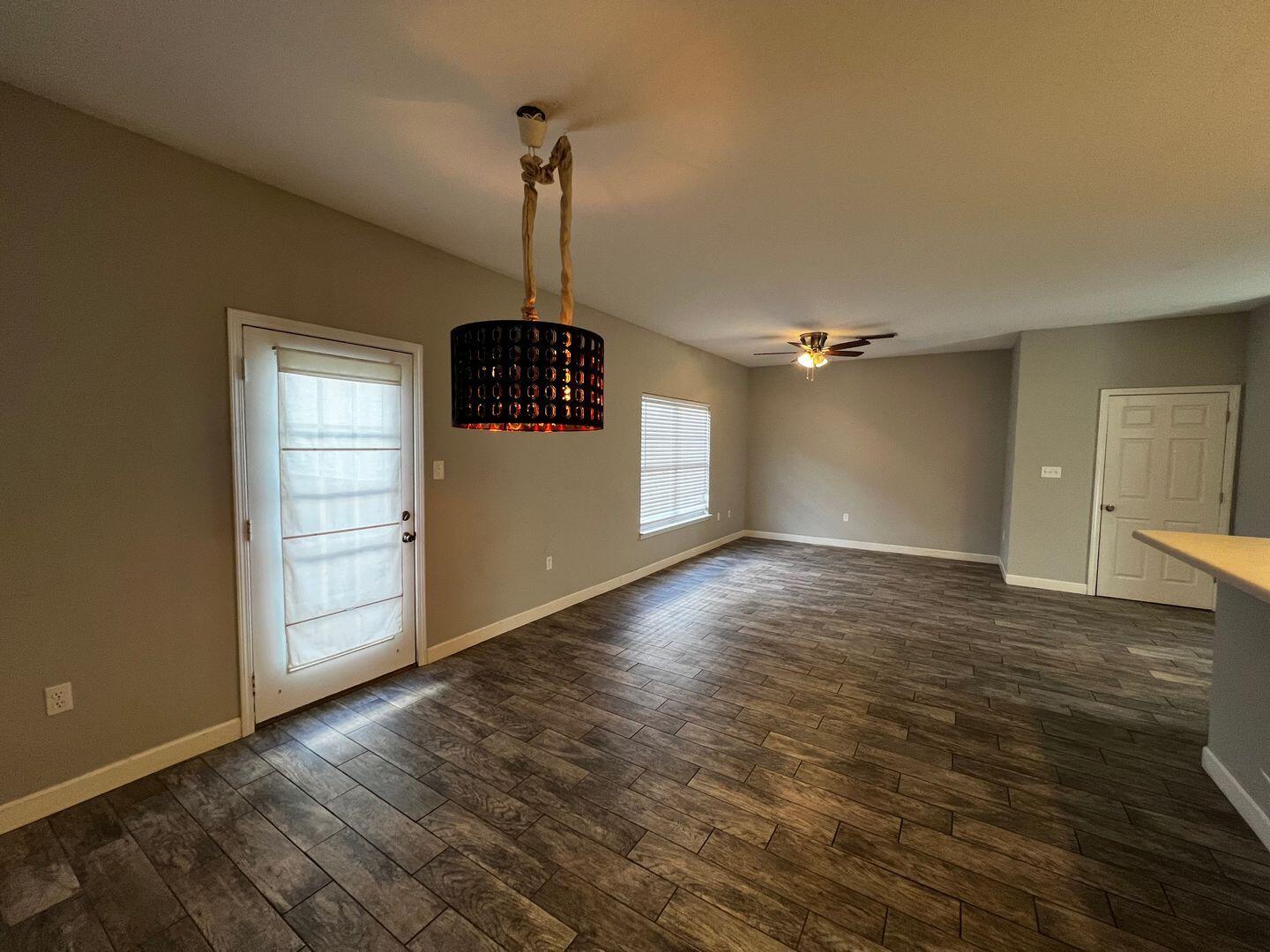 EAGLES NEST - Residential Lease